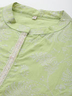 Ahalyaa Mandarin Collar Floral Printed Tunic with Lace Inserts Detail | Grocsy