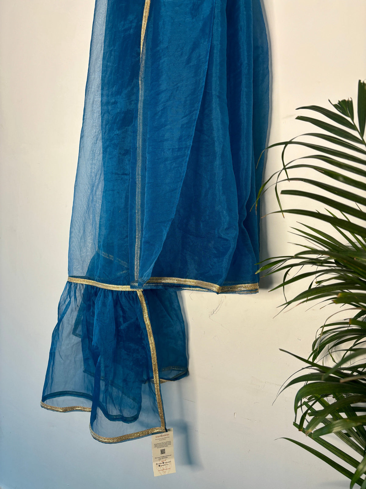 trueBrowns Teal Organza Pre-Stitched Saree | Grocsy