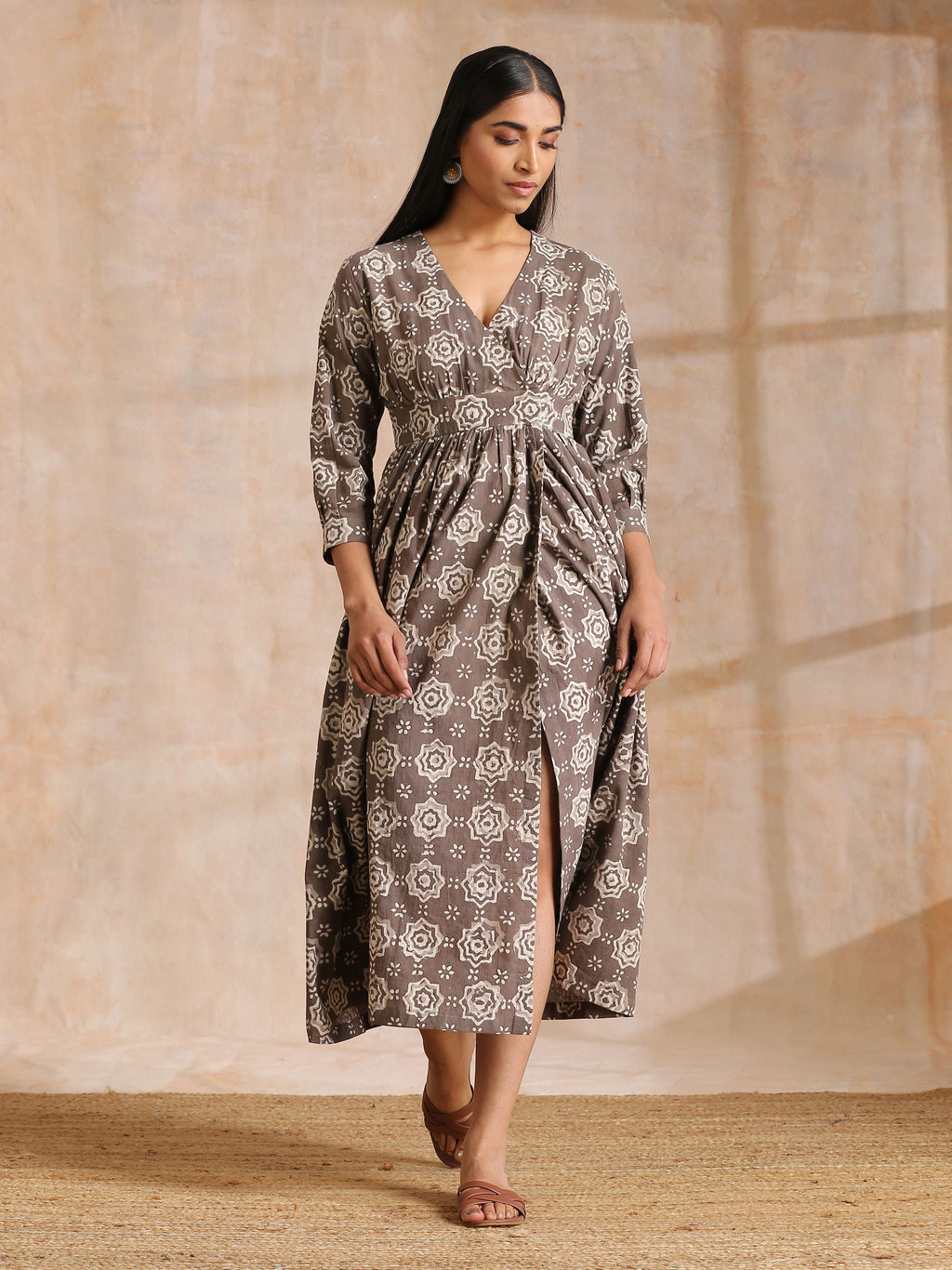 trueBrowns Clay Dabu Overall Print Cotton Wrap Dress | Relove | Grocsy