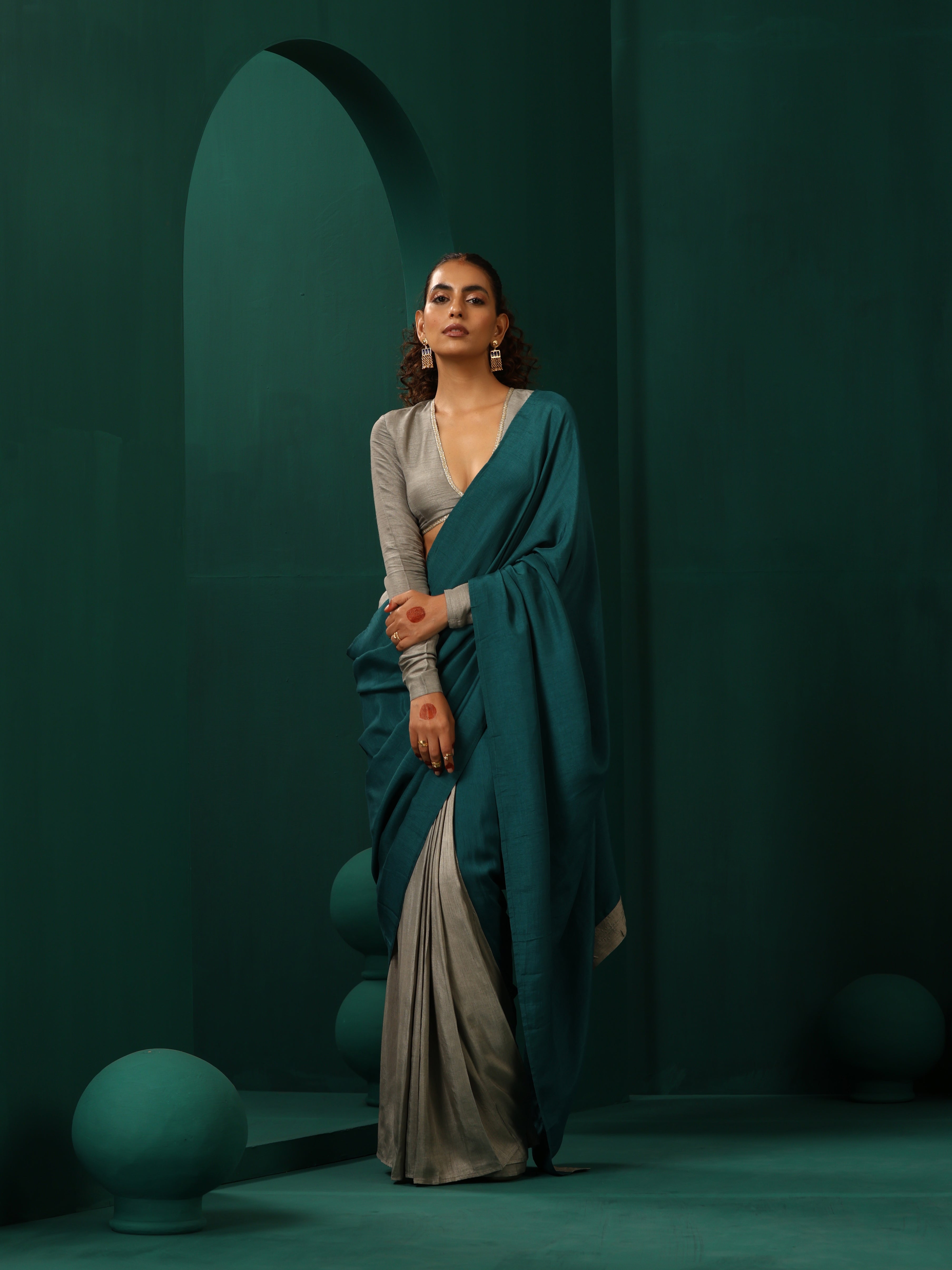 trueBrowns Teal Grey Silk Ready to Wear Saree | Grocsy