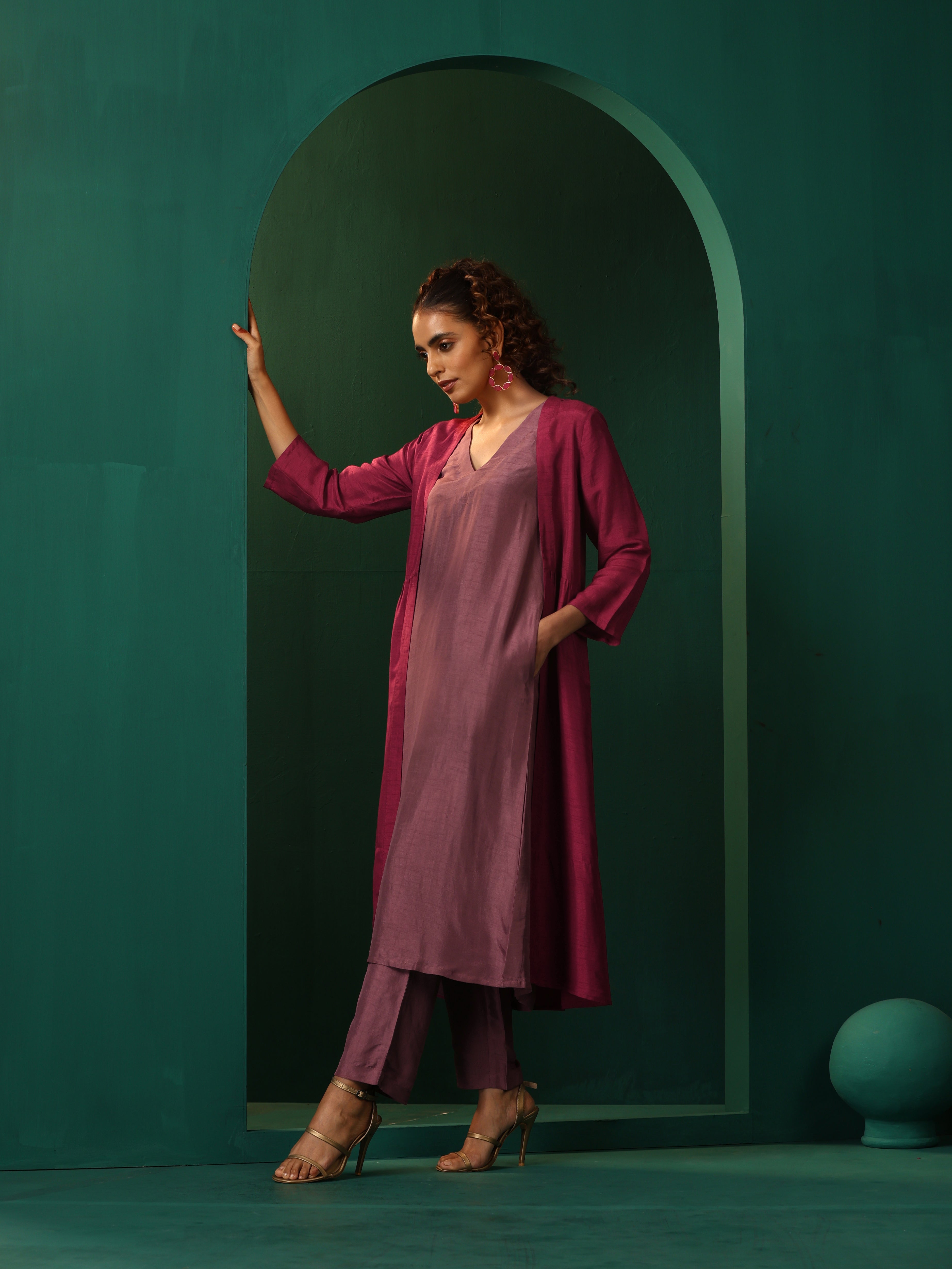 trueBrowns Maroon Light Mauve Silk Jacket Kurta Set | Grocsy
