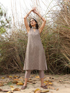 trueBrowns Grey Cotton Embroidered S/L Kurta Set | Grocsy