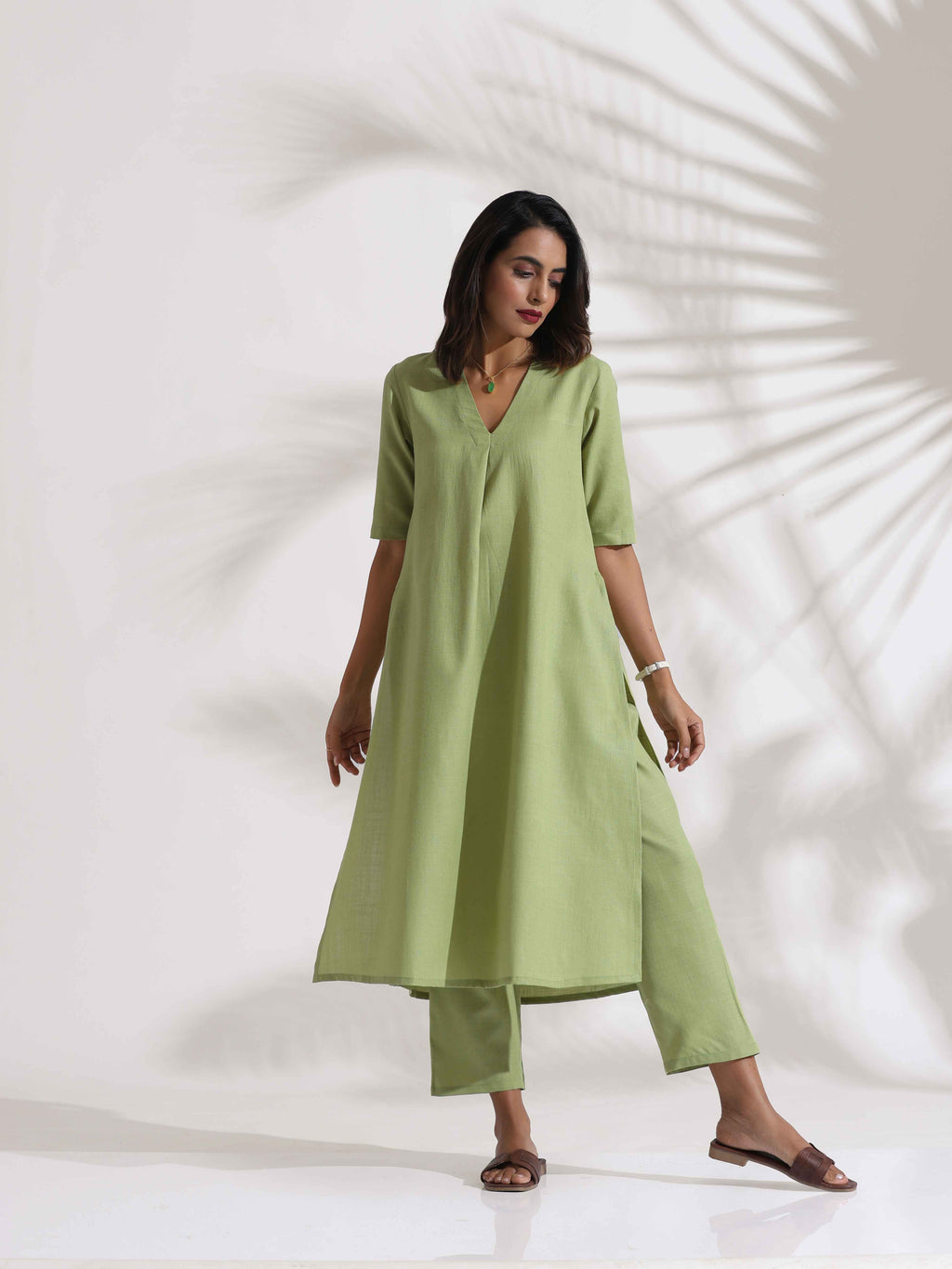 trueBrowns Green Slub Kurta Set | Grocsy