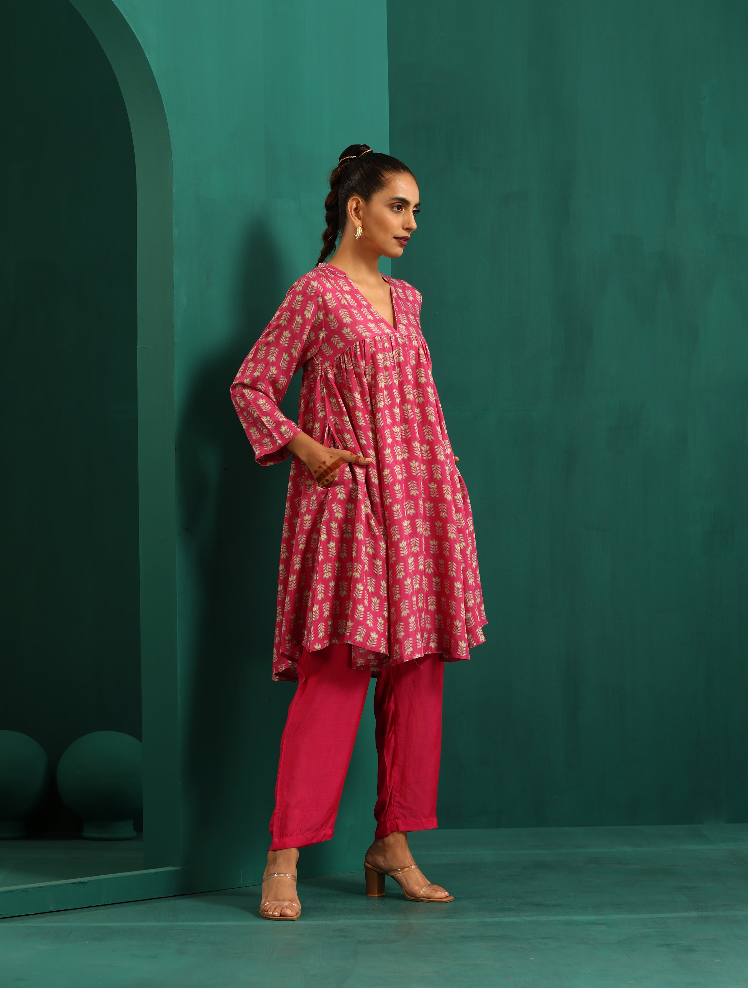 trueBrowns Pink Leaf Muslin Silk Printed Yoke Gathered Co-ord Set | Grocsy