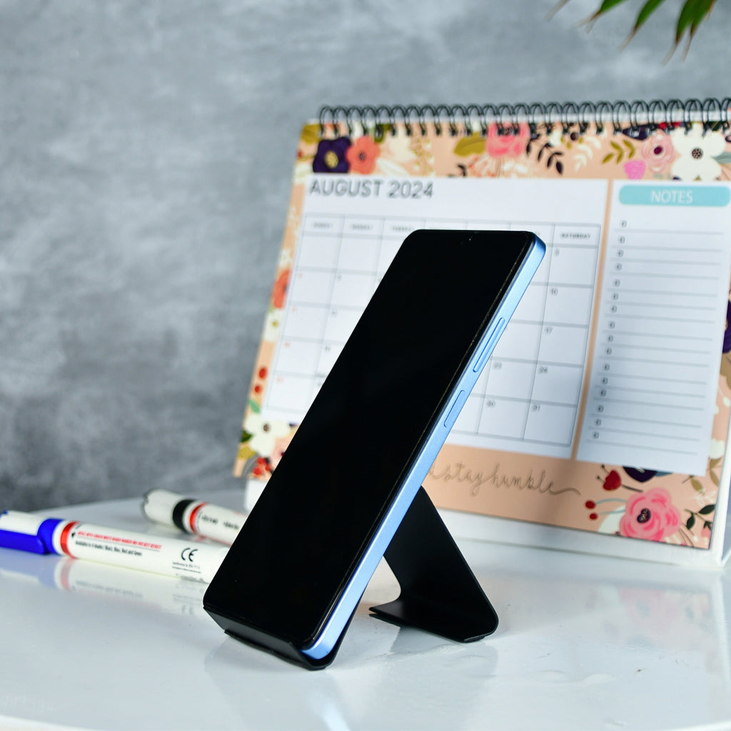 Sowpeace / Modern Freestanding Metal Mobile Phone Stand | Grocsy