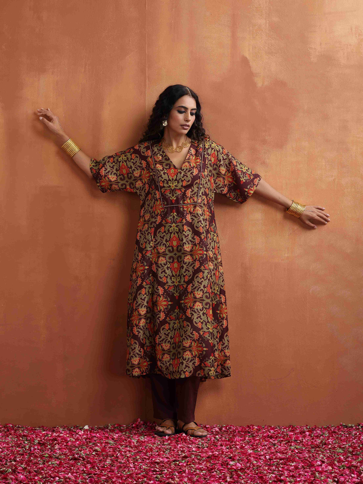 trueBrowns Brown Floral Print Kaftan Kurta Set | Grocsy