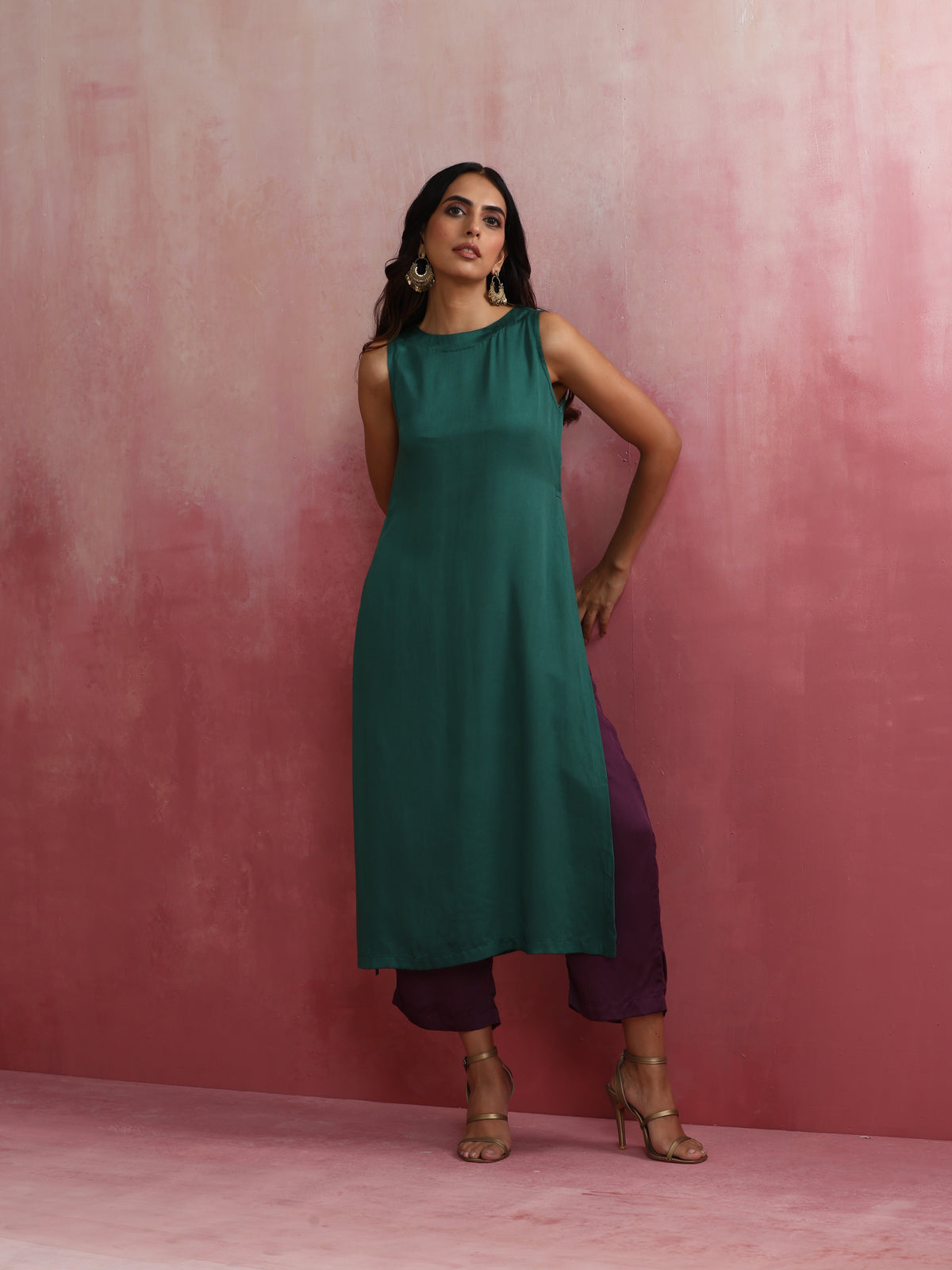 trueBrowns Green Modal High slit Kurta Set | Grocsy