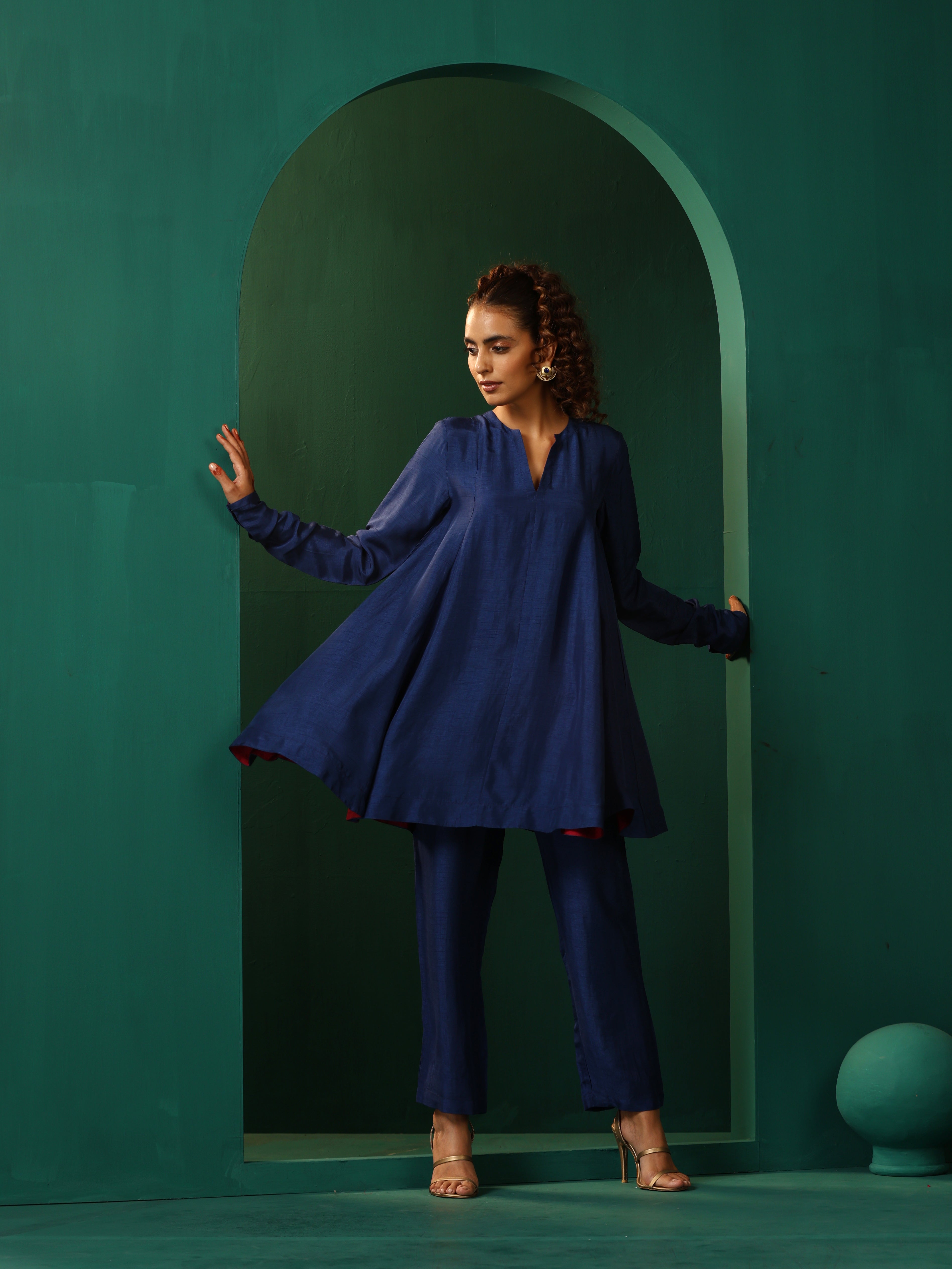 trueBrowns Blue Silk Flared Co-ord Set | Grocsy