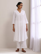 trueBrowns White Dobby Flared Slit Kurta Pant Set | Grocsy