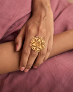 trueBrowns Gold-Polished Circle Ring | Grocsy