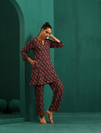 trueBrowns Black Diamond Muslin Silk Printed Relaxed Co-ord Set | Grocsy