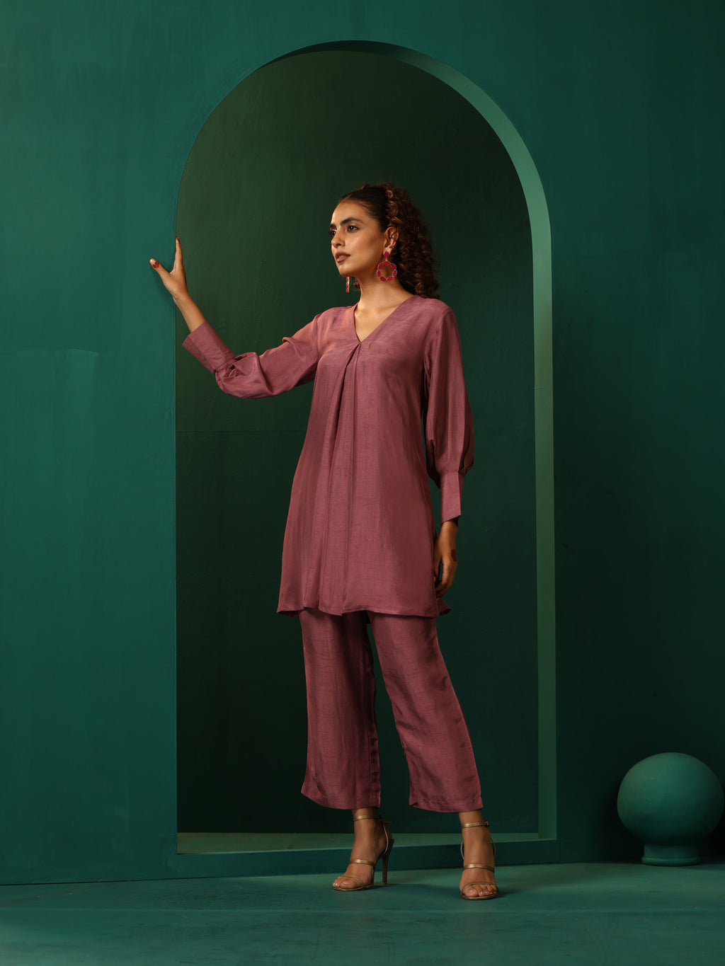 trueBrowns Light Mauve Silk Front Pleat Co-ord Set | Grocsy