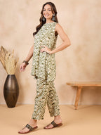 InWeave Mehandi Green White Moroccan Print Round Neck Kurta Set | Grocsy