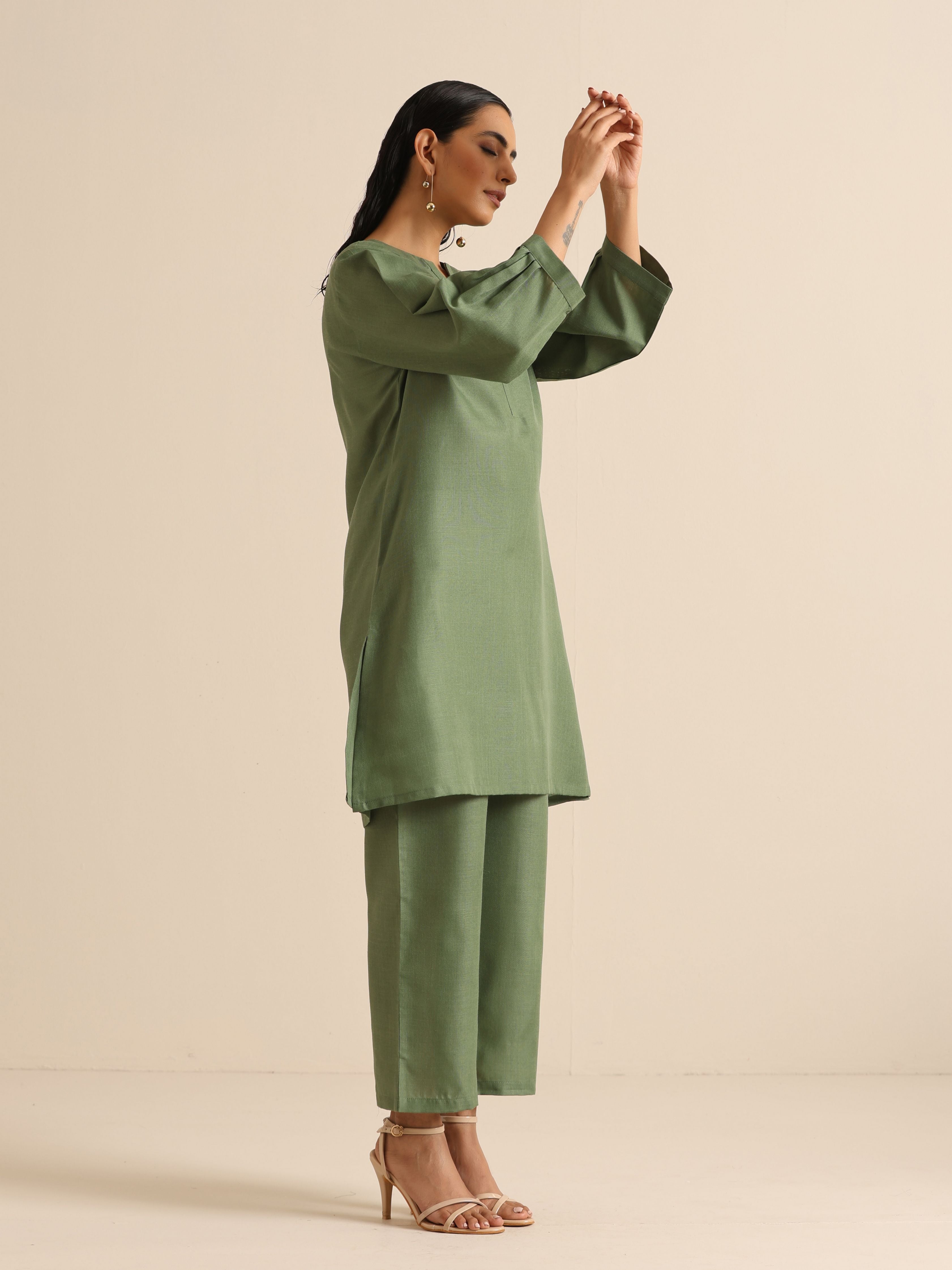 trueBrowns Olive Green Slub Relaxed Placket Co-Ord Set | Grocsy