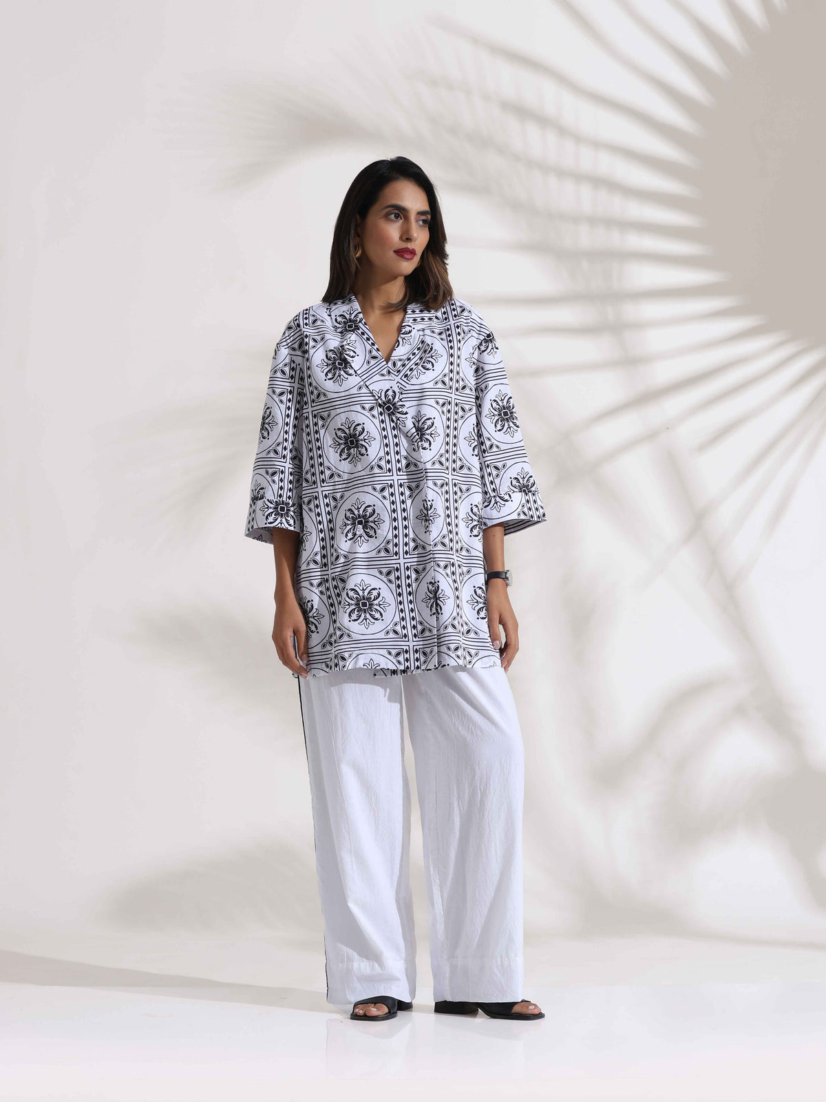 trueBrowns White Cotton Print Jacket Co-ord Set | Grocsy