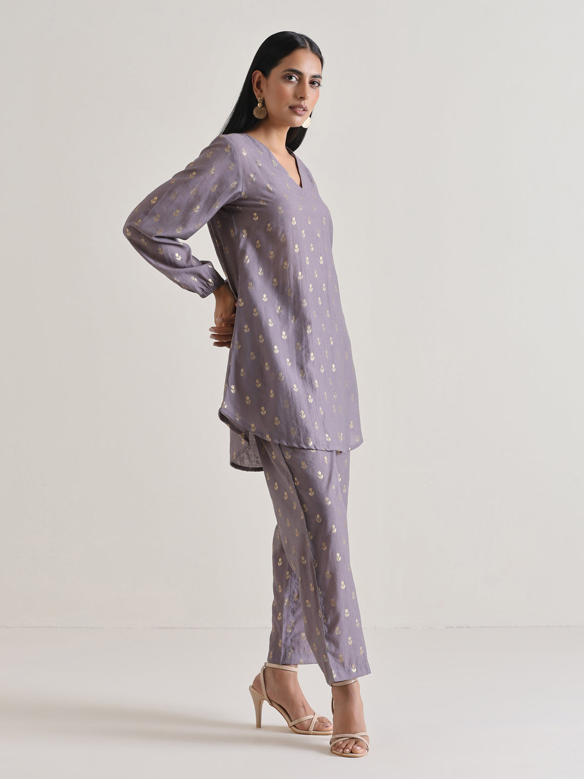 trueBrowns Plum Grey Foil Short Co-Ord Set | Grocsy