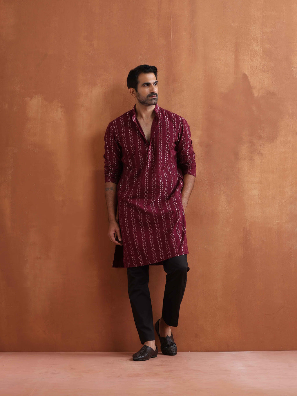 trueBrowns Men's Dark Purple Cotton Dobby Kurta | Grocsy