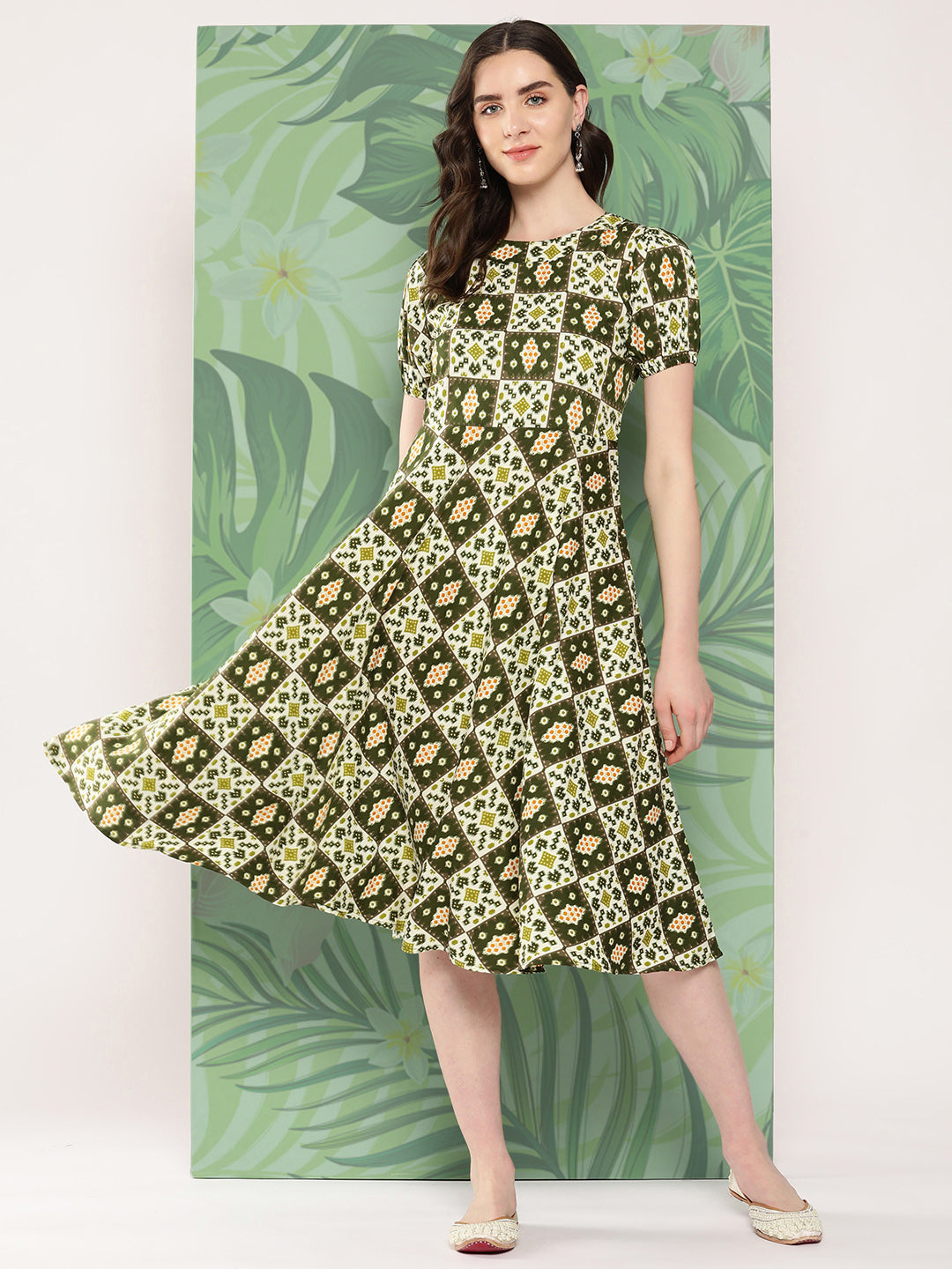 InWeave Women's Dark Green Square Dress | Grocsy