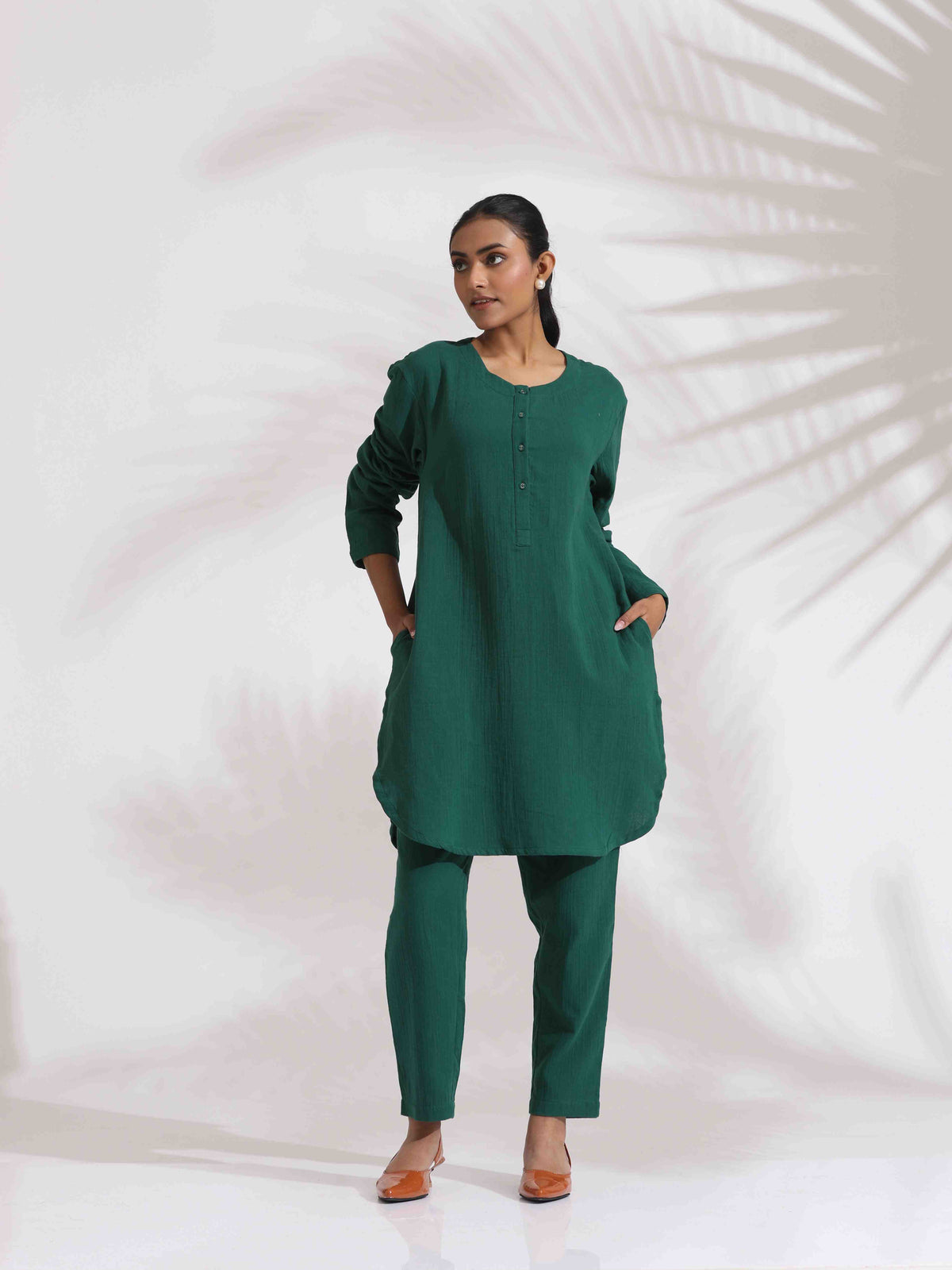 trueBrowns Green Cotton Kurta Co-ord Set | Grocsy