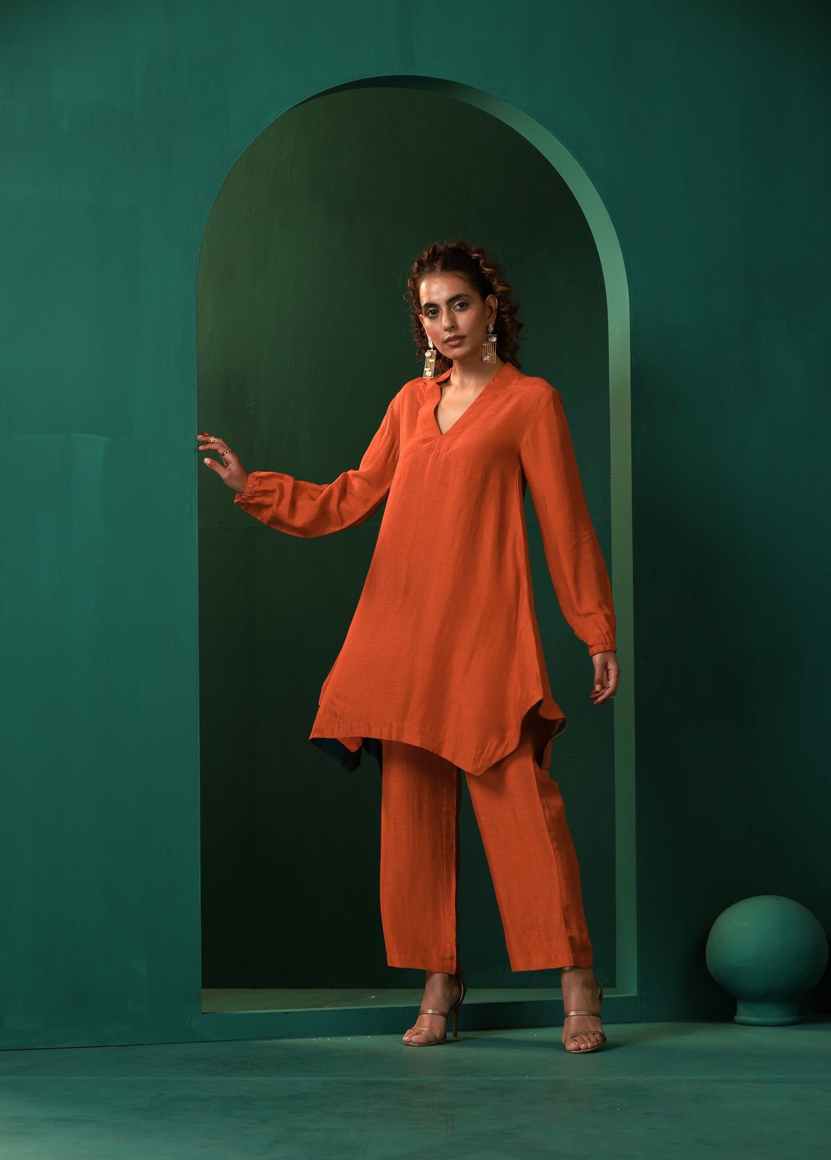trueBrowns Rust Silk Collar Co-ord Set | Grocsy