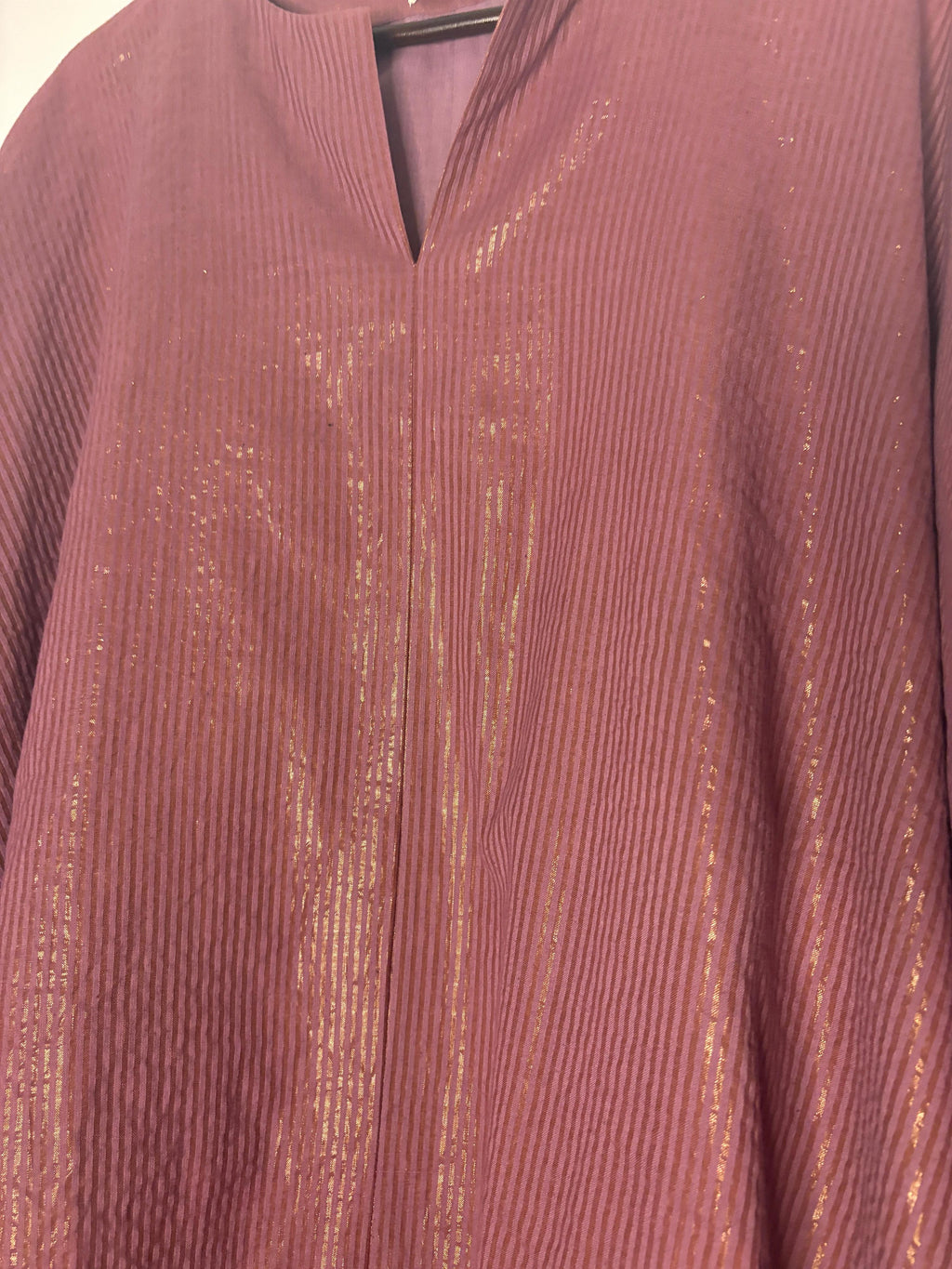 trueBrowns Lilac Metallic Top | Grocsy