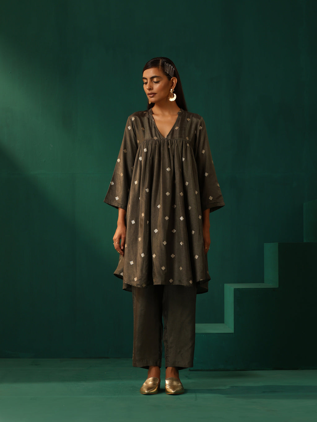 trueBrowns Grey Diamond Viscose Silk Yoke Gathered Co-ord Set | Grocsy
