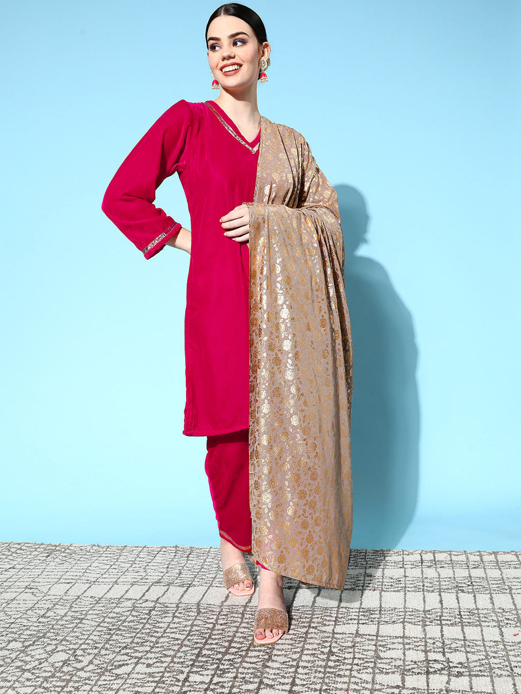 InWeave Women's Fuschia Velvet Kurta Set With Grey Gold Georgette Dupatta | Grocsy