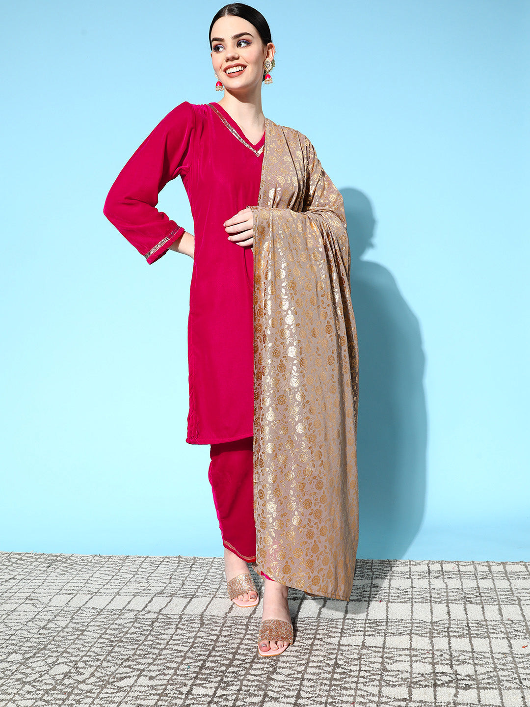 InWeave Women's Fuschia Velvet Kurta Set With Grey Gold Georgette Dupatta | Grocsy