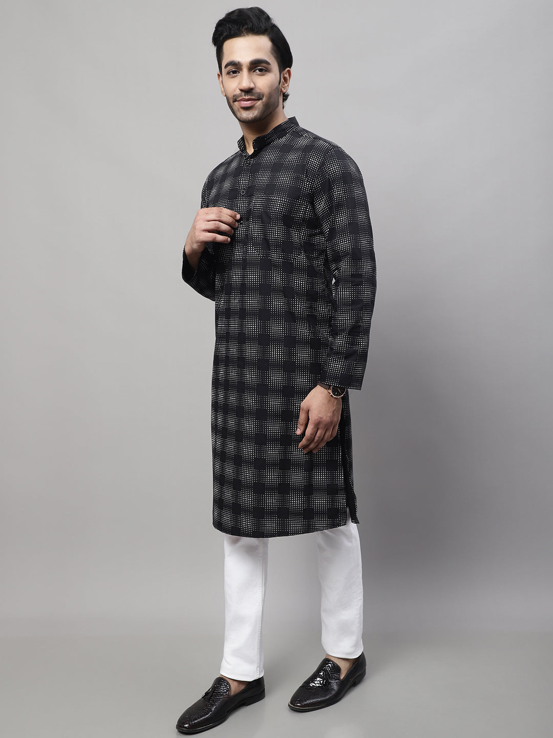Even Apparels Black Pure Cotton Kurta With Band Collar | Grocsy