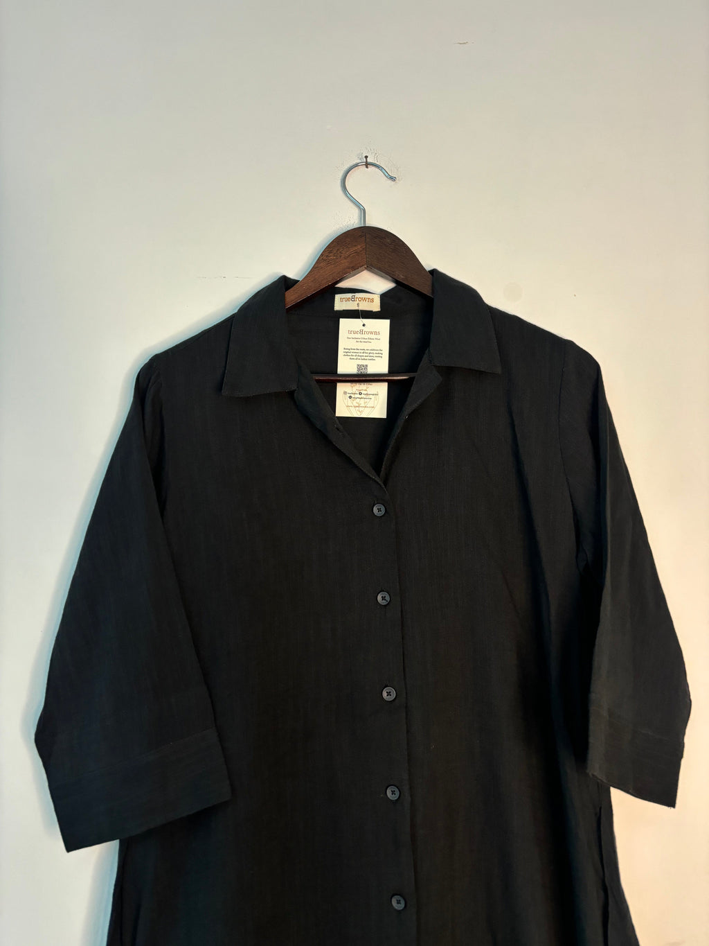 trueBrowns Black Slub Short Shirt Top | Grocsy