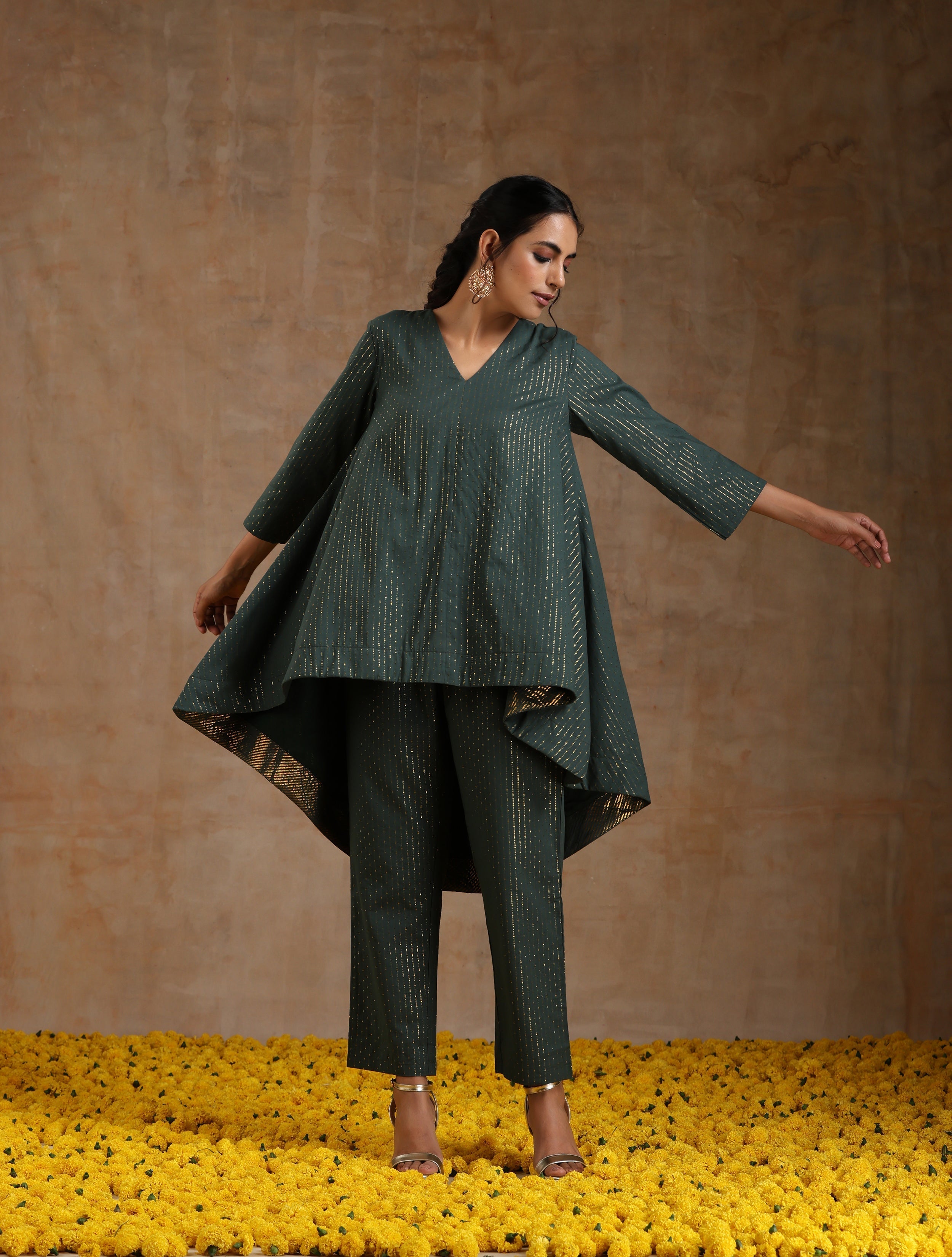 trueBrowns Dark Green Gold Cotton High-Low Co-Ord Set | Grocsy