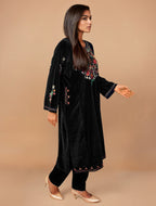 trueBrowns Black Velvet Embroidered Kurta Set | Grocsy
