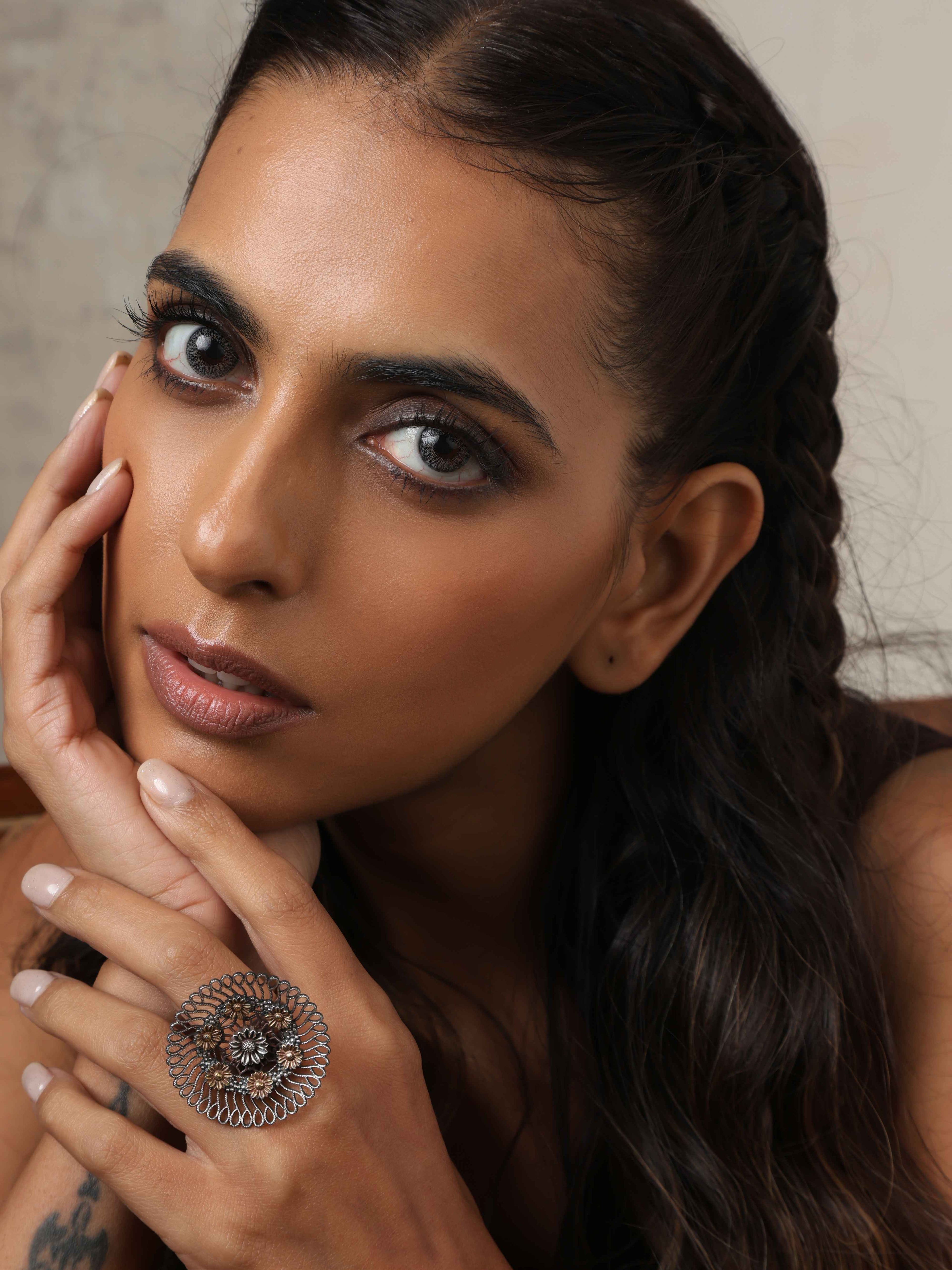 trueBrowns Silver Tone Floral Circular Ring | Grocsy