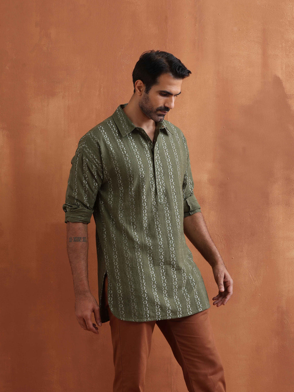 trueBrowns Men's Olive Green Cotton Dobby Short Kurta | Grocsy