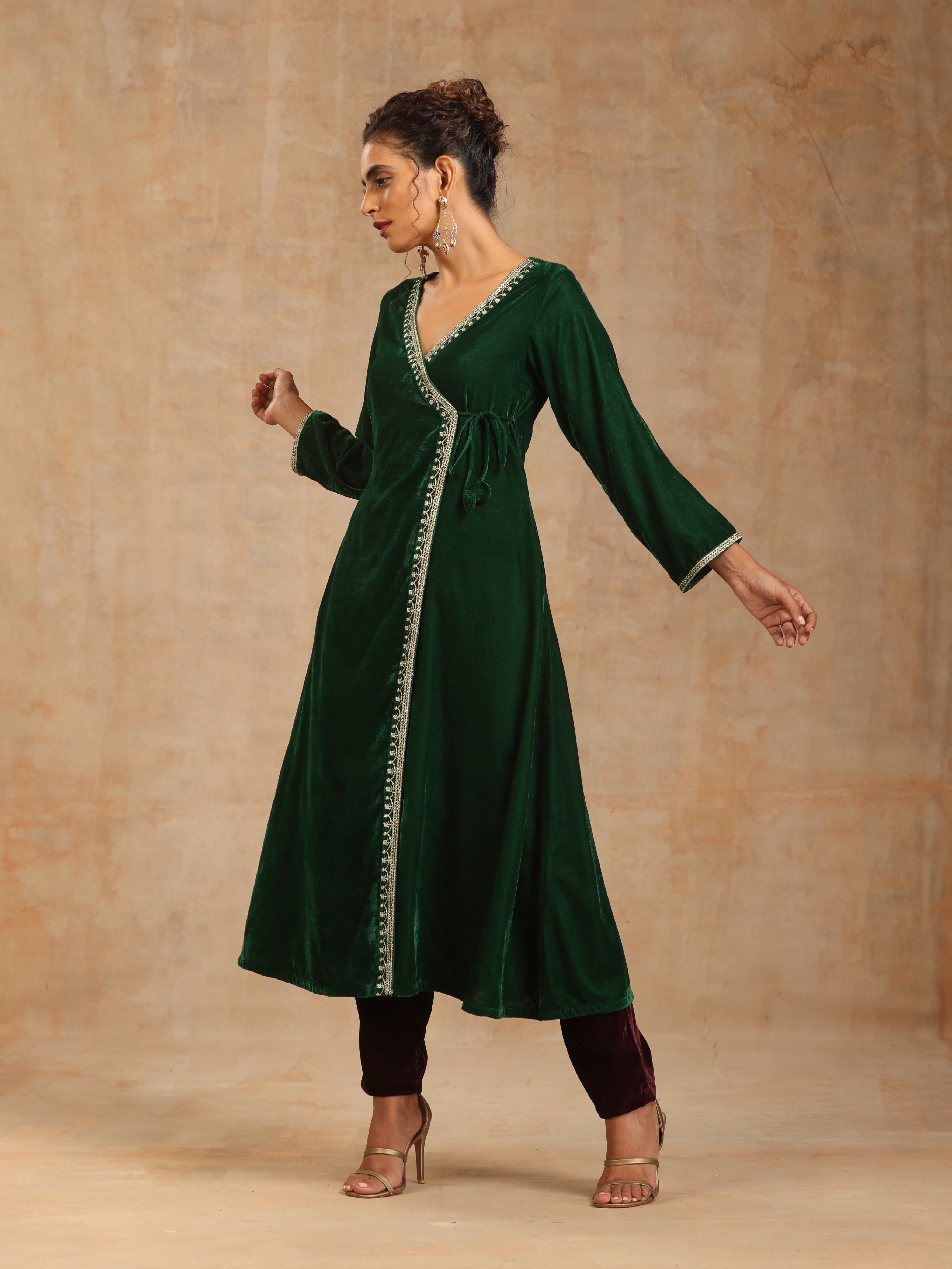 trueBrowns Green Velvet Embroidered Angrakha Kurta | Grocsy