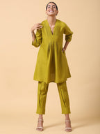 trueBrowns Cotton Linen Lime Green Pleated Co-Ord Set | Relove | Grocsy