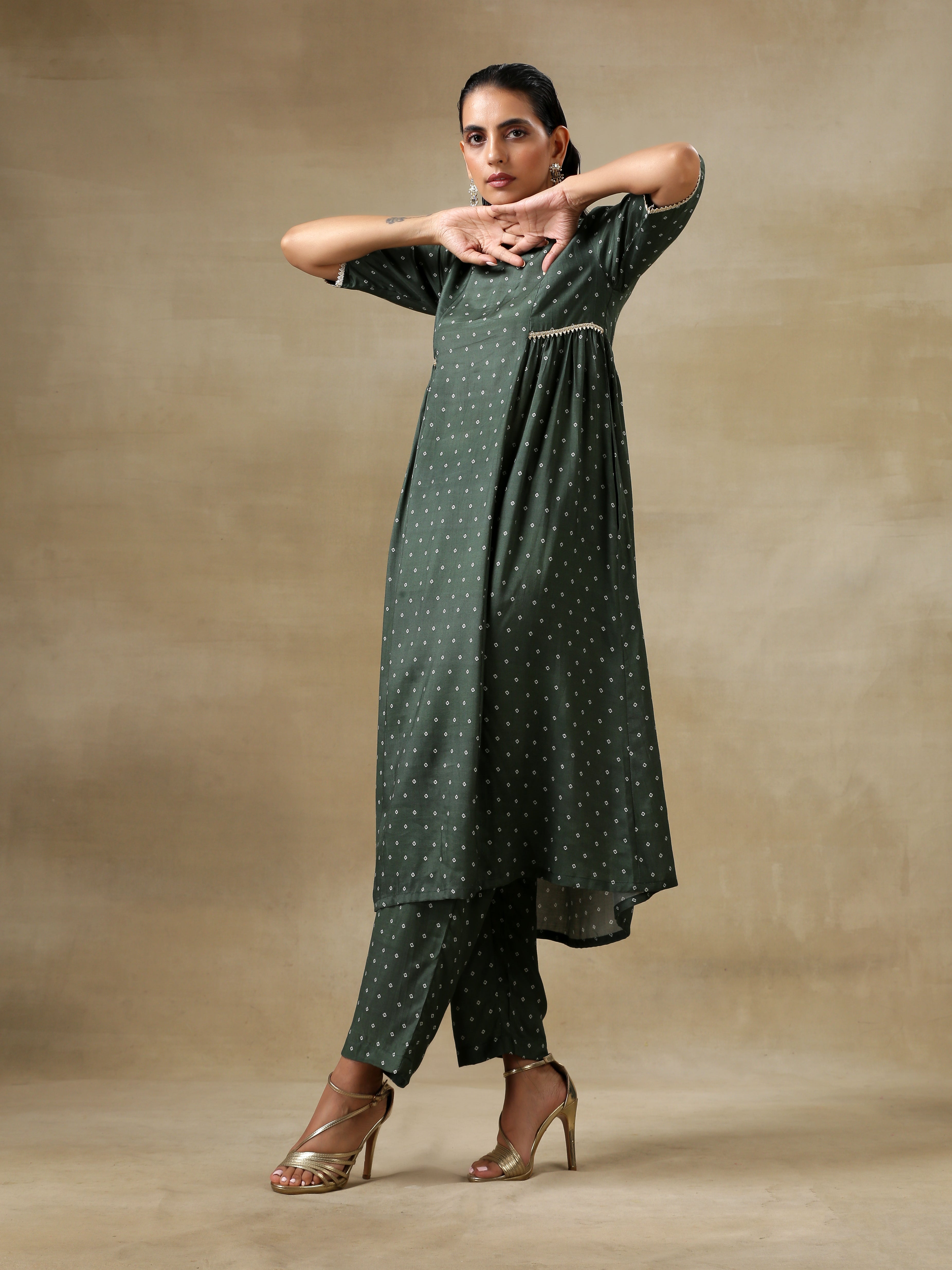 trueBrowns Dark Green Bandhani Printed Silk Side Gathered Kurta Pant Set | Grocsy