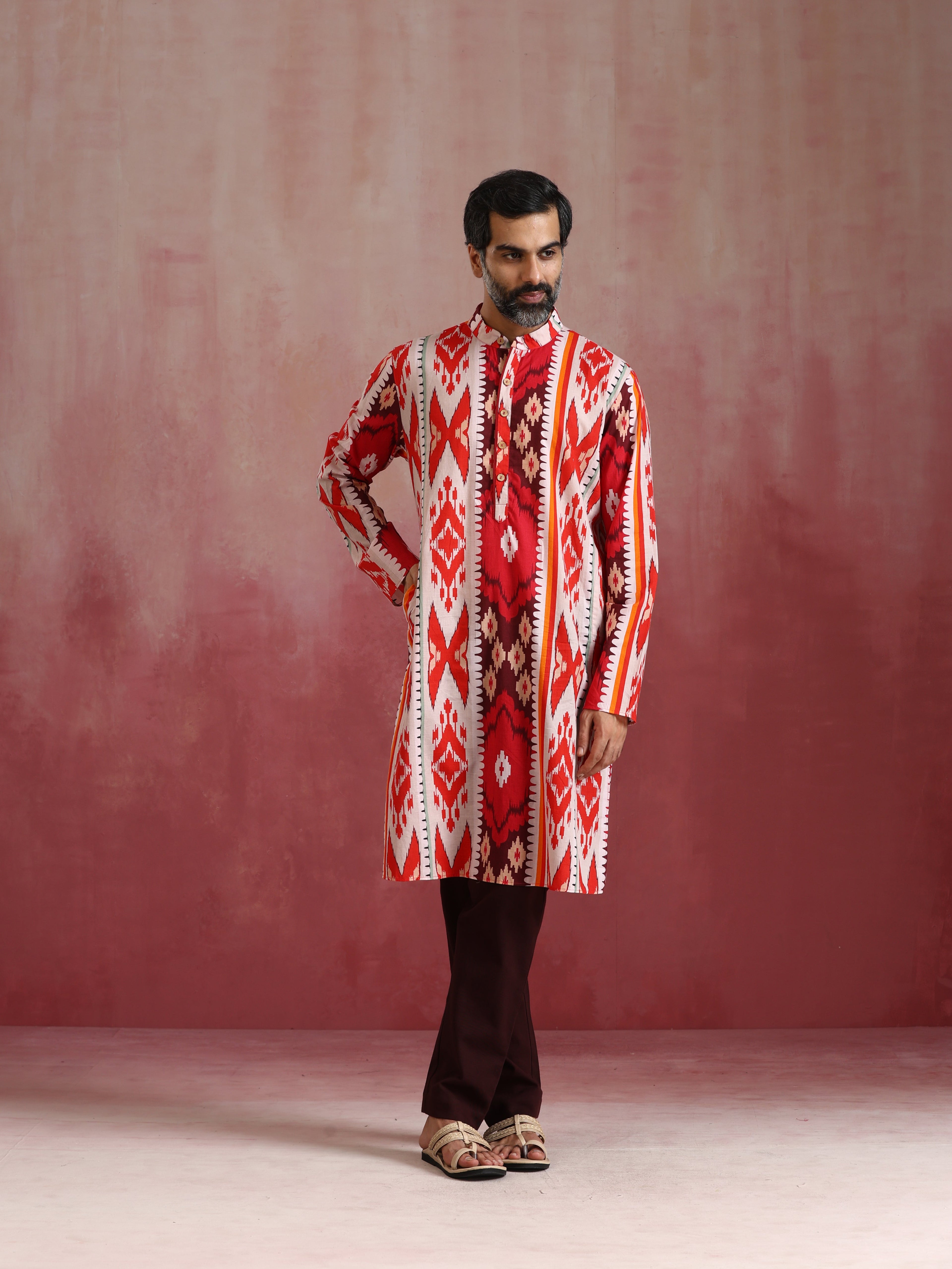 trueBrowns Men's Maroon Ikat Print Mandarin Collar Kurta | Grocsy