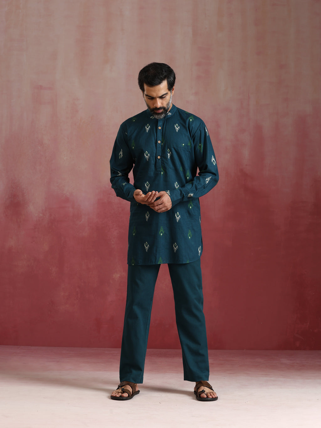 trueBrowns Men's Blue Ikat Print Mandarin Collar Kurta Co-ord set | Grocsy