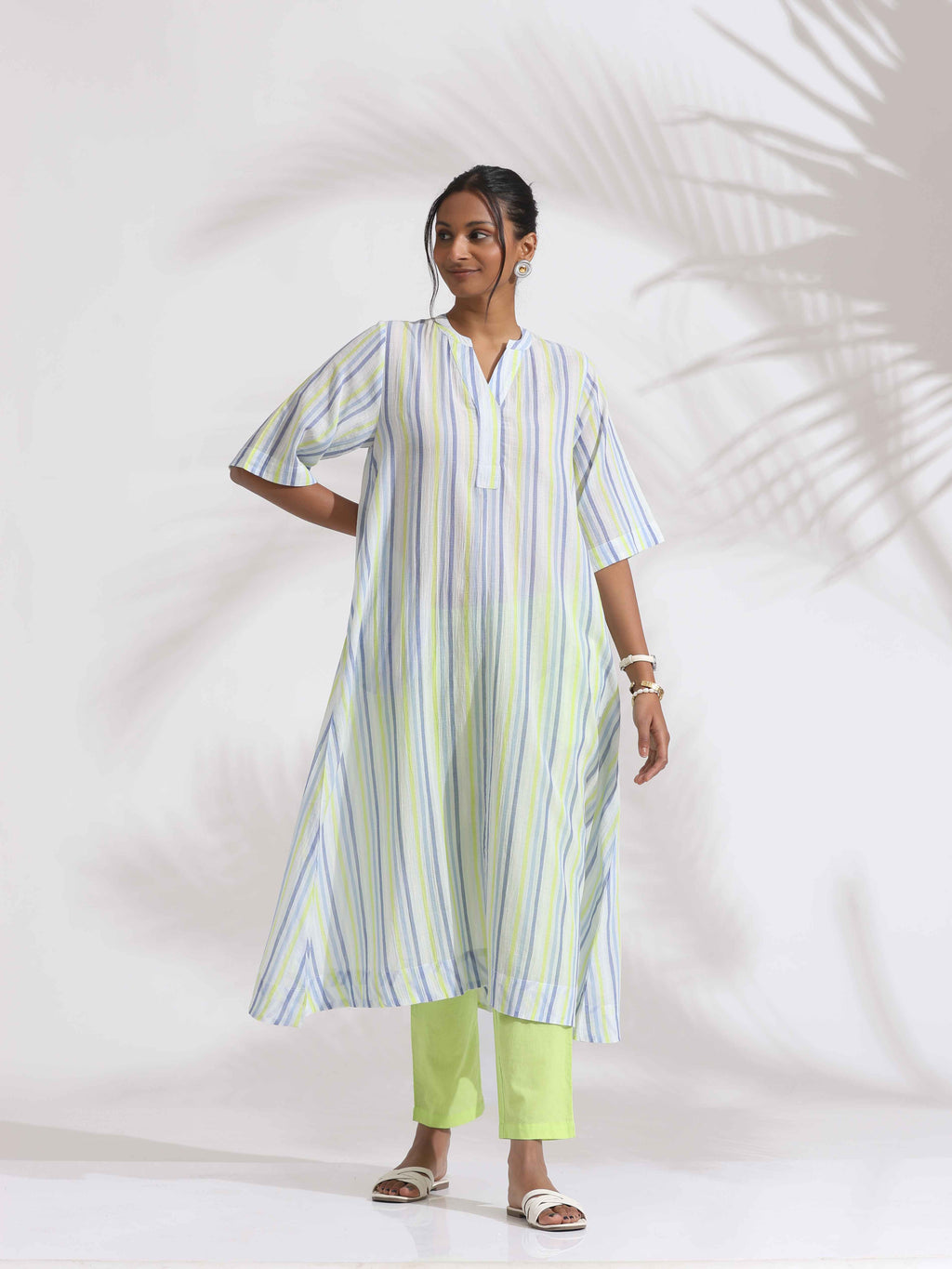 trueBrowns White Cotton Multi Stripe Flared Kurta Set | Grocsy