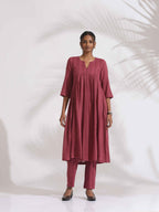 trueBrowns Maroon Cotton Flared Kurta Set | Grocsy