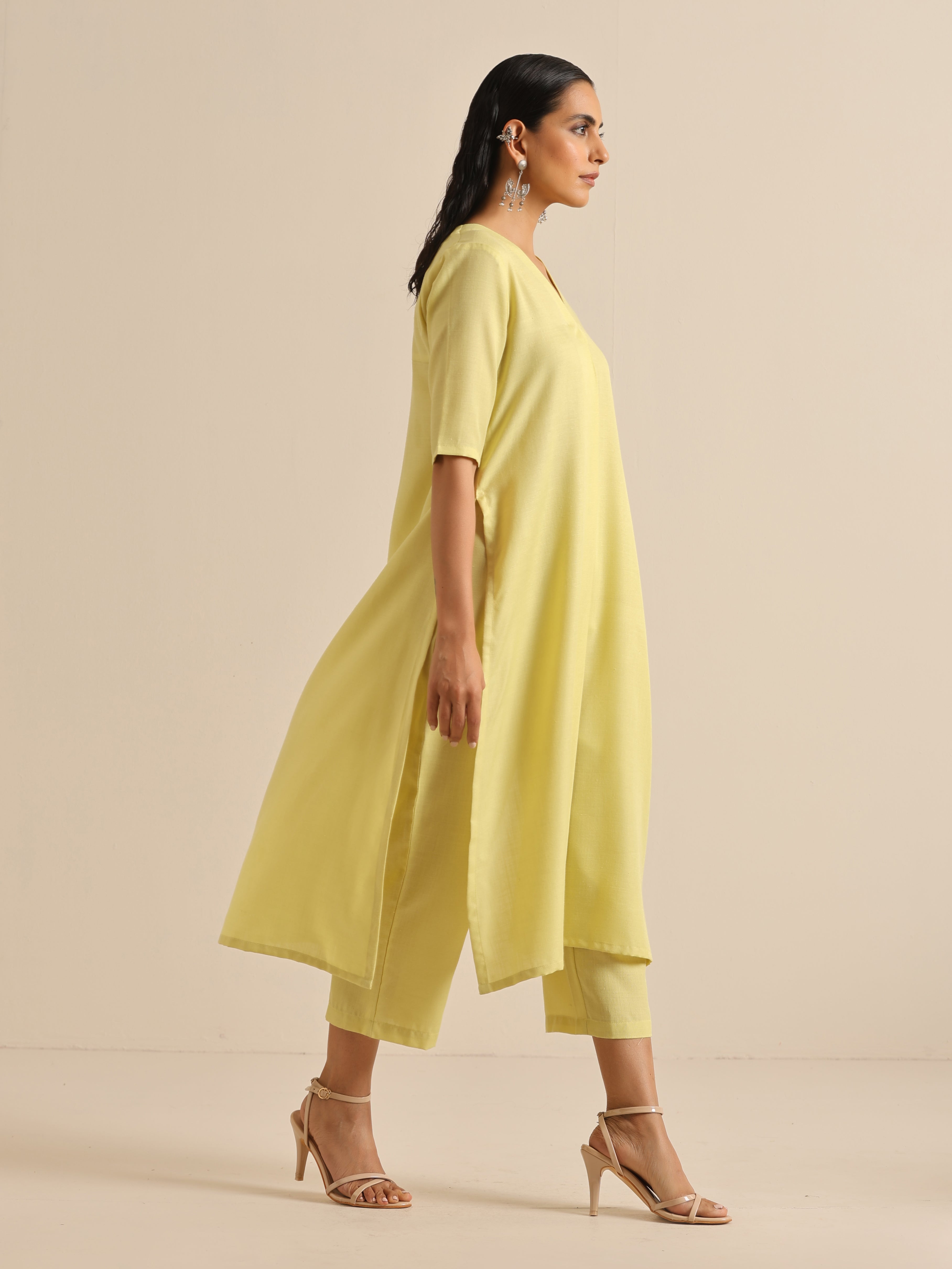 trueBrowns Spark Green Slub High Slit Kurta Pant Set | Grocsy