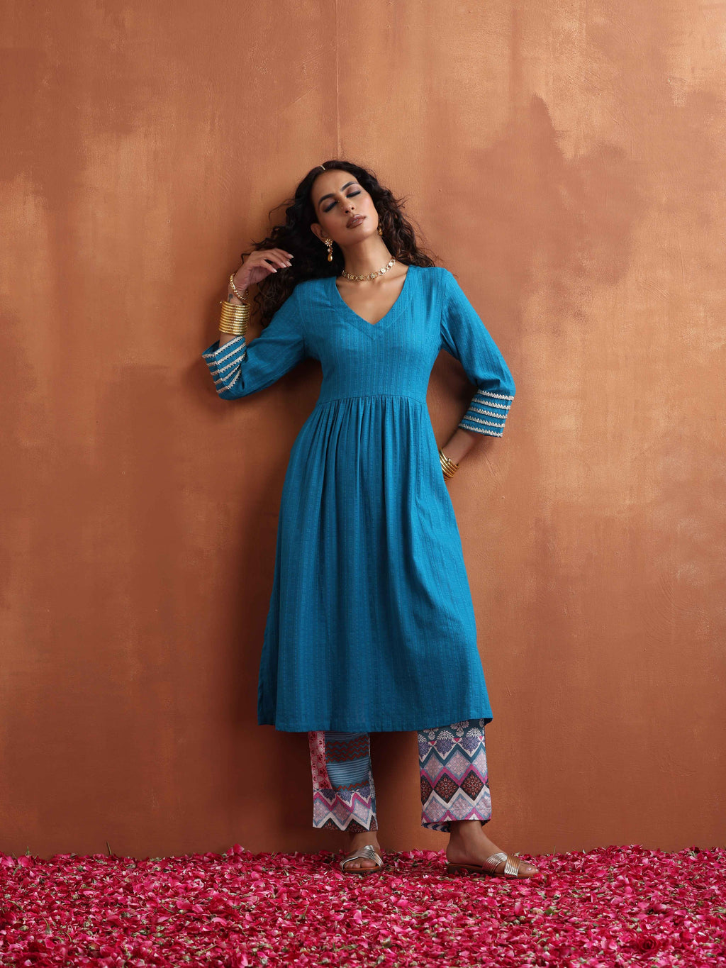 trueBrowns Blue Cotton Flared Anarkali Kurta Set | Grocsy