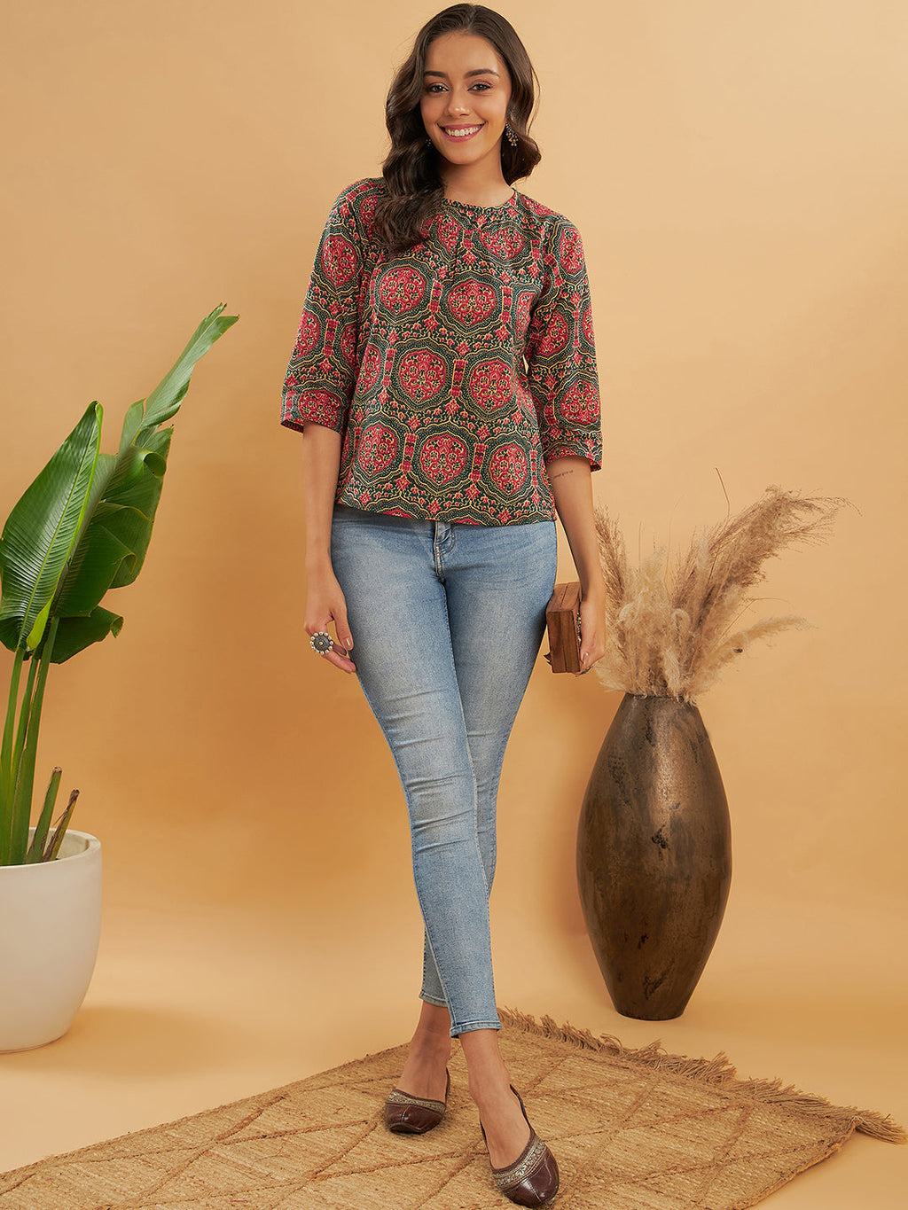 InWeave Women's Green Red Mughal Kalamkari Top | Grocsy