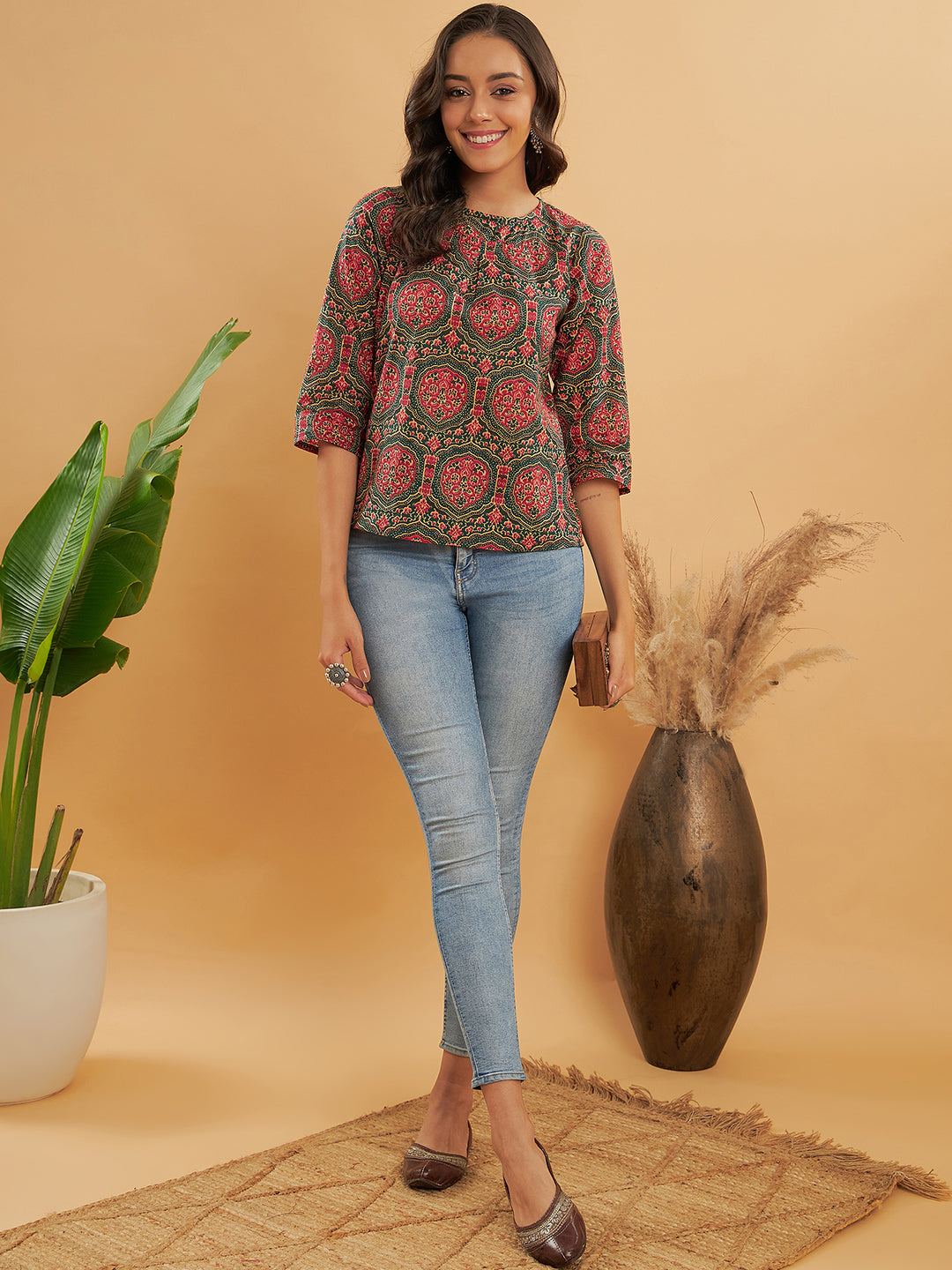 InWeave Women's Green Red Mughal Kalamkari Top | Grocsy
