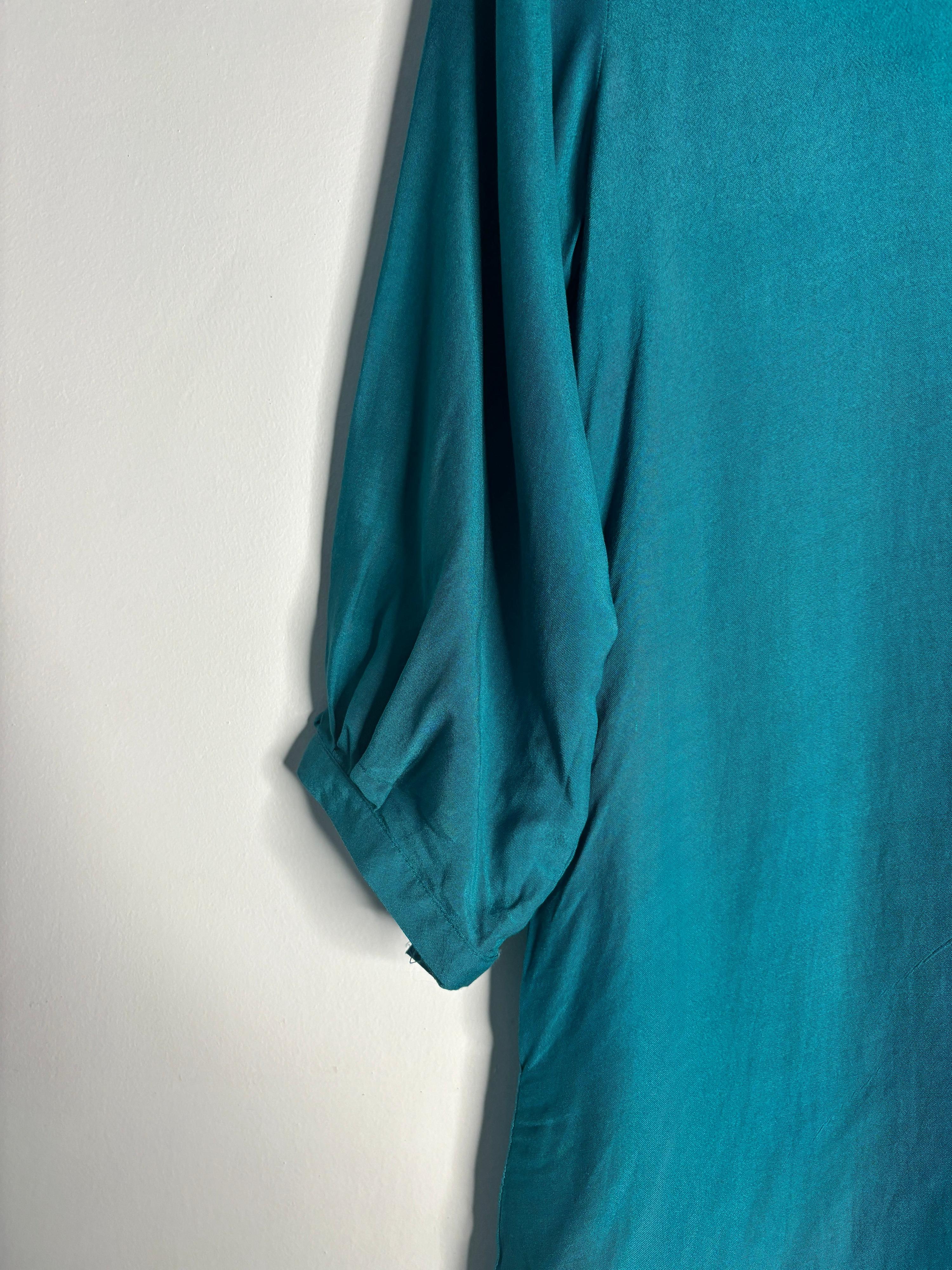trueBrowns Green Modal Top | Grocsy