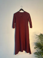 trueBrowns Maroon Slub Straight Kurta | Grocsy