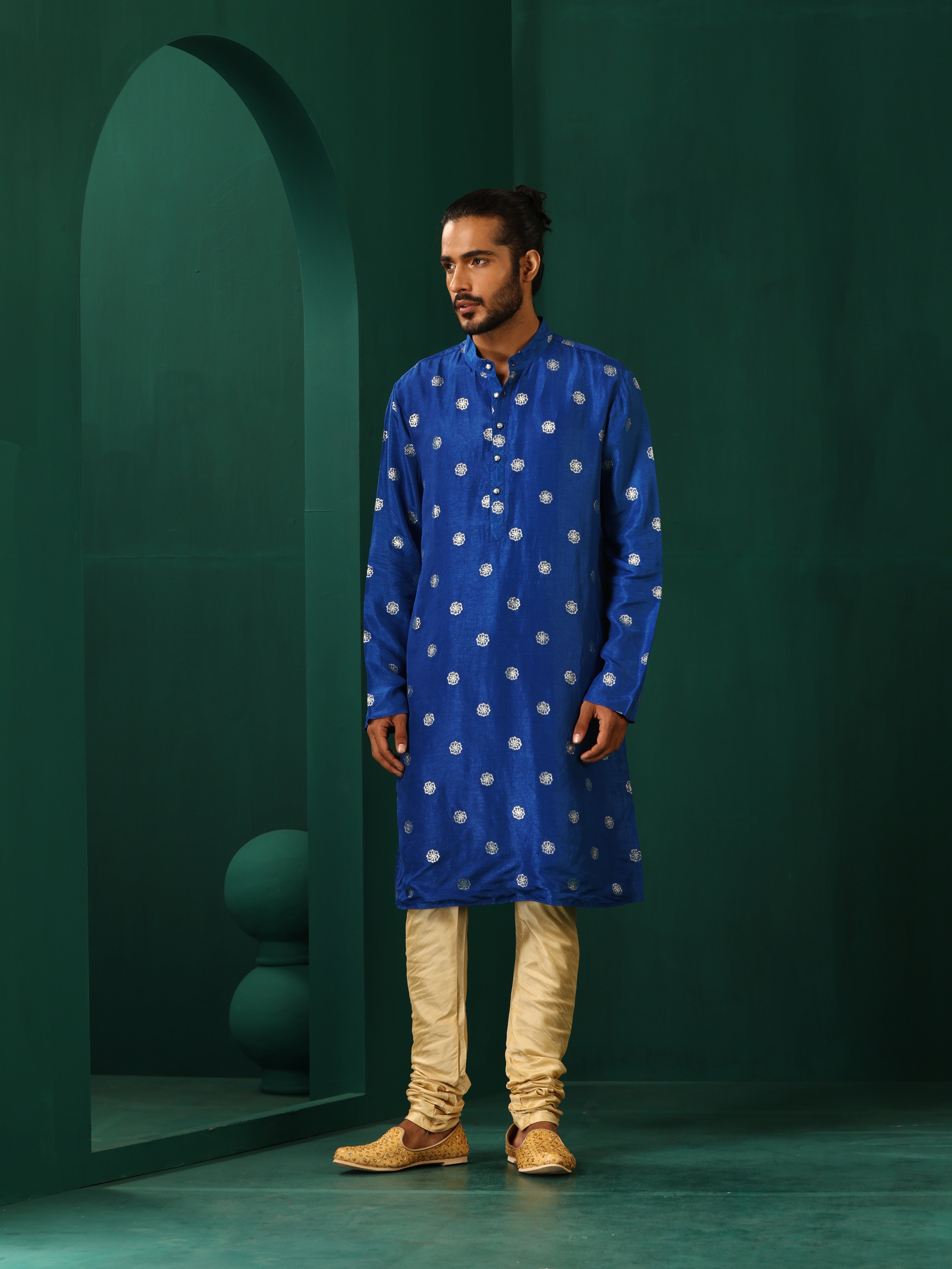trueBrowns Men's Royal Blue Geometric Floral Viscose Silk Long Kurta | Grocsy