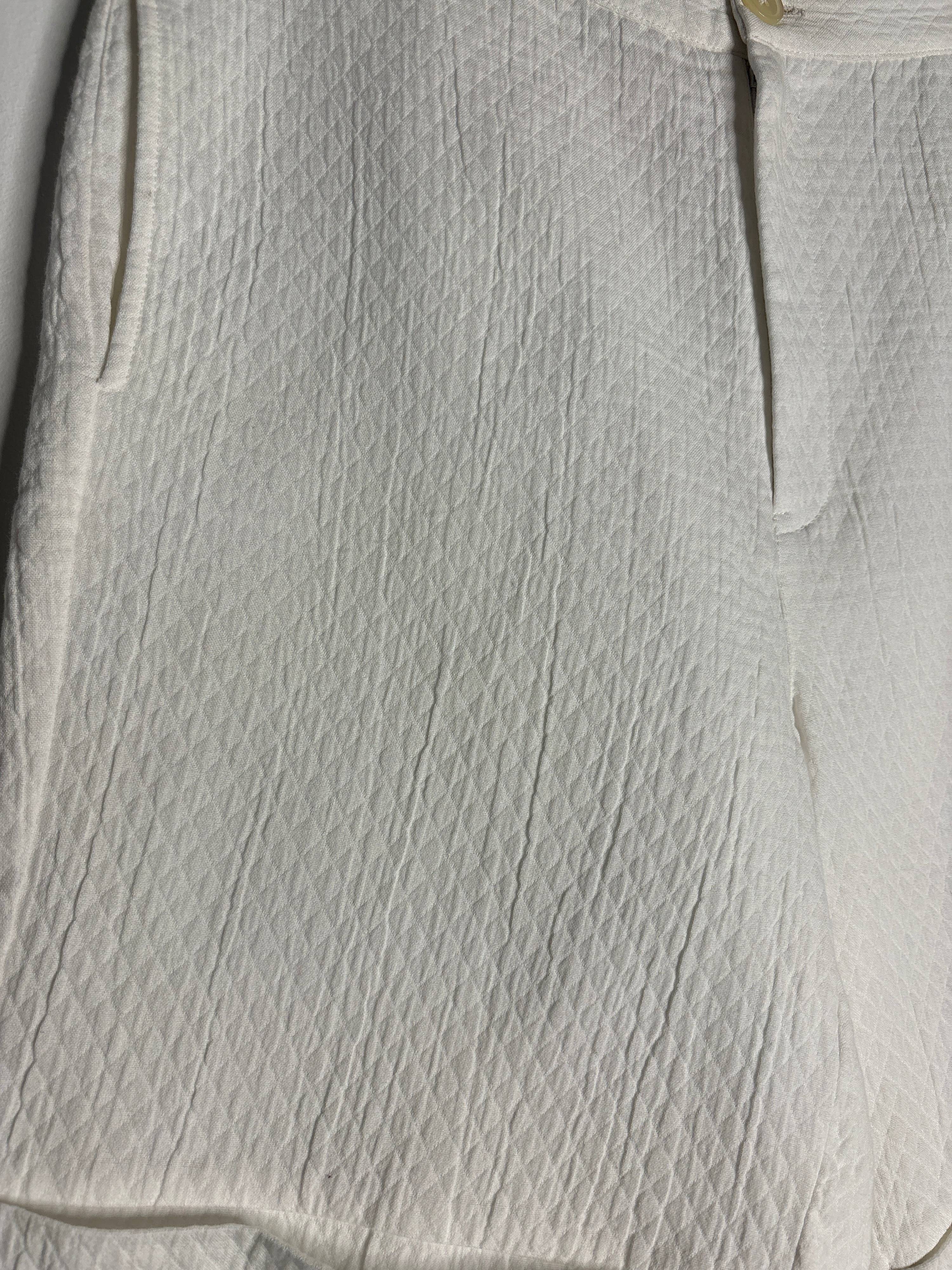 trueBrowns White Cotton Shorts | Grocsy