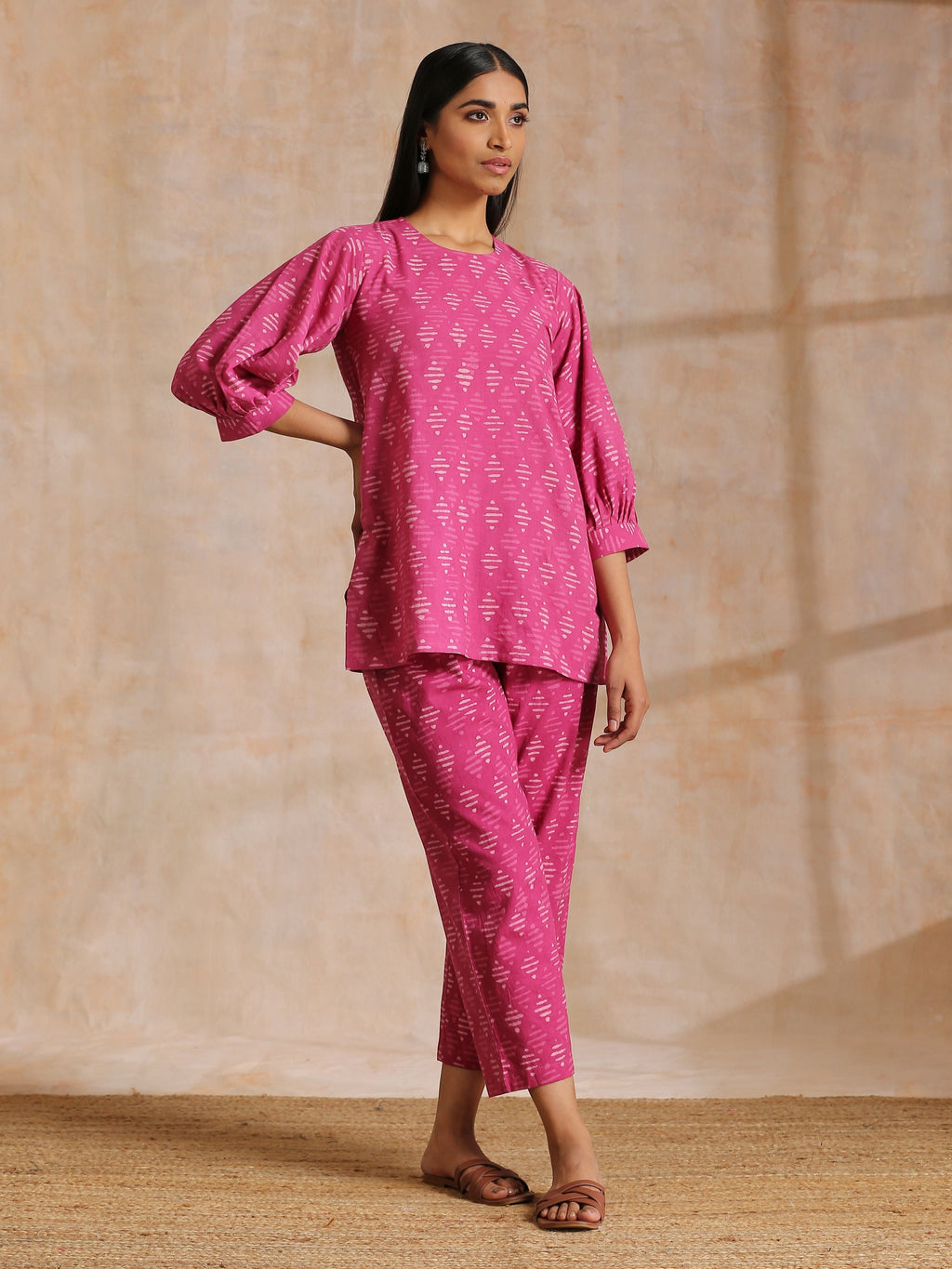 trueBrowns Pink Dabu Print Cotton Baggy Sleeve Co-Ord Set | Grocsy